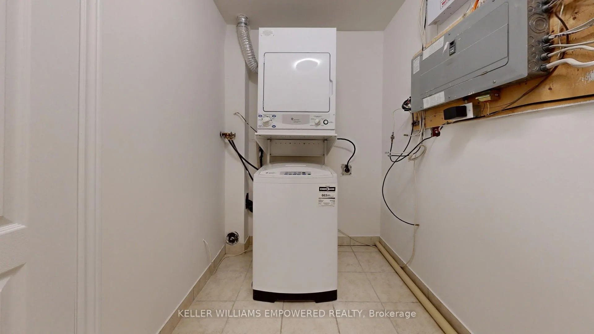 Photo 21 of Unit TH 3, 68 Suncrest Boulevard, Markham, Commerce Valley — HOMEH