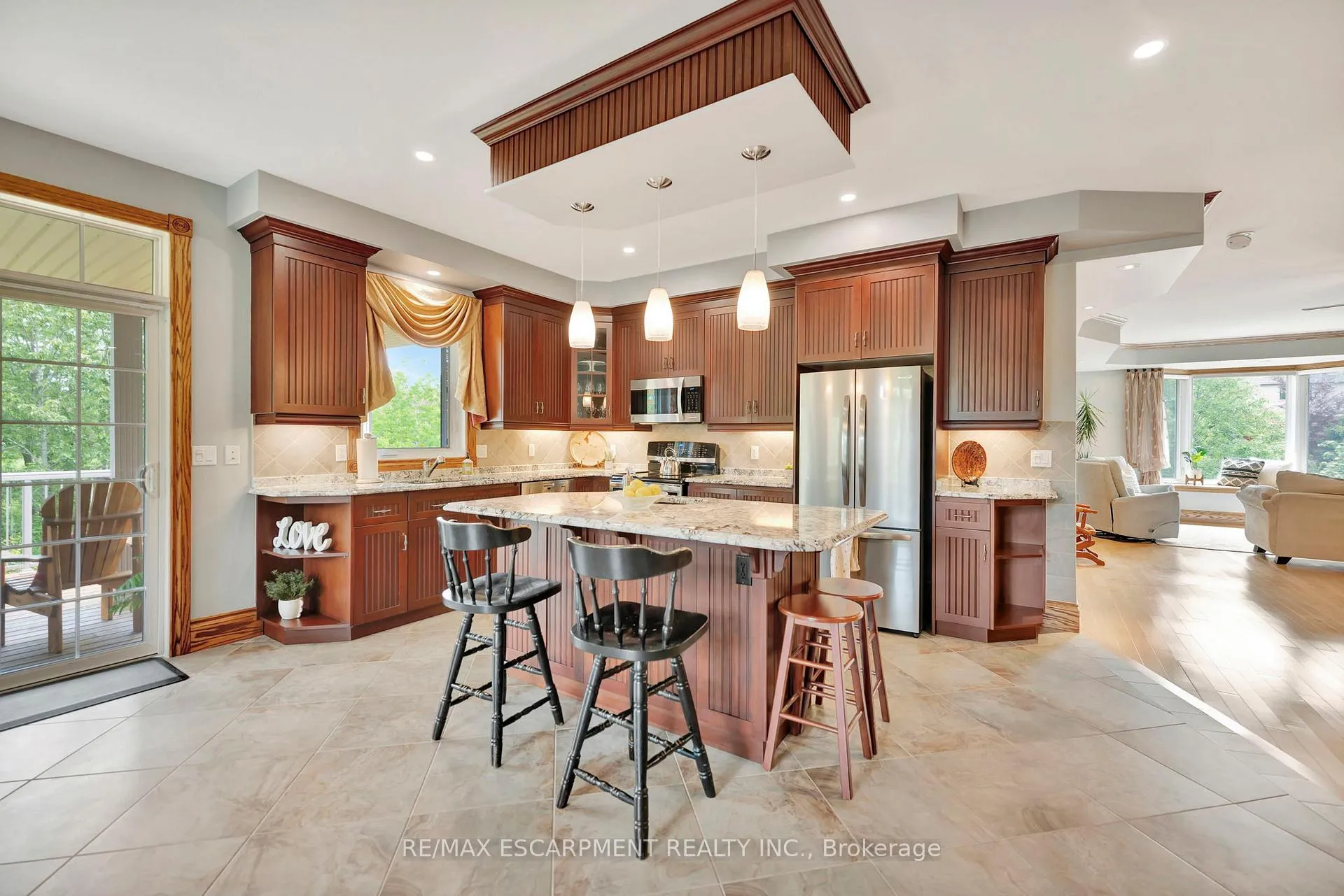 Photo 15 of Unit 10, 310 Southbrook Drive, Hamilton, Binbrook — HOMEH
