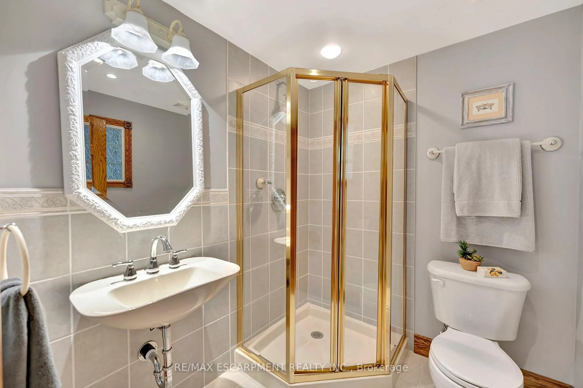 Photo 33 of Unit 10, 310 Southbrook Drive, Hamilton, Binbrook — HOMEH