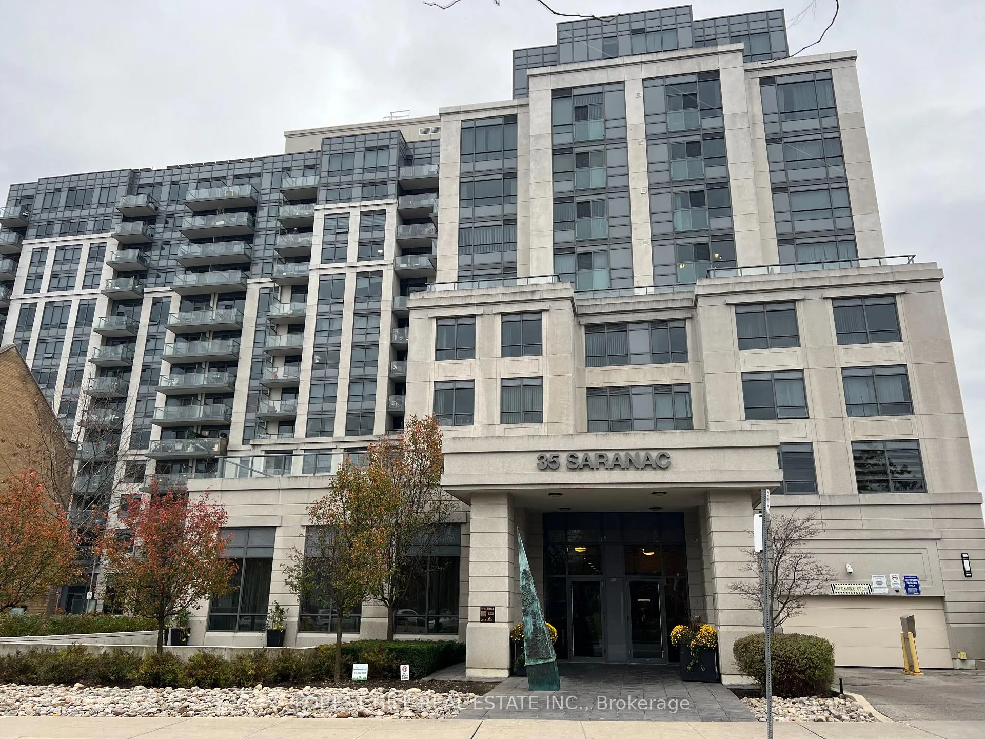 Photo 1 of Unit 930, 35 Saranac Boulevard, Toronto, Englemount-Lawrence — HOMEH