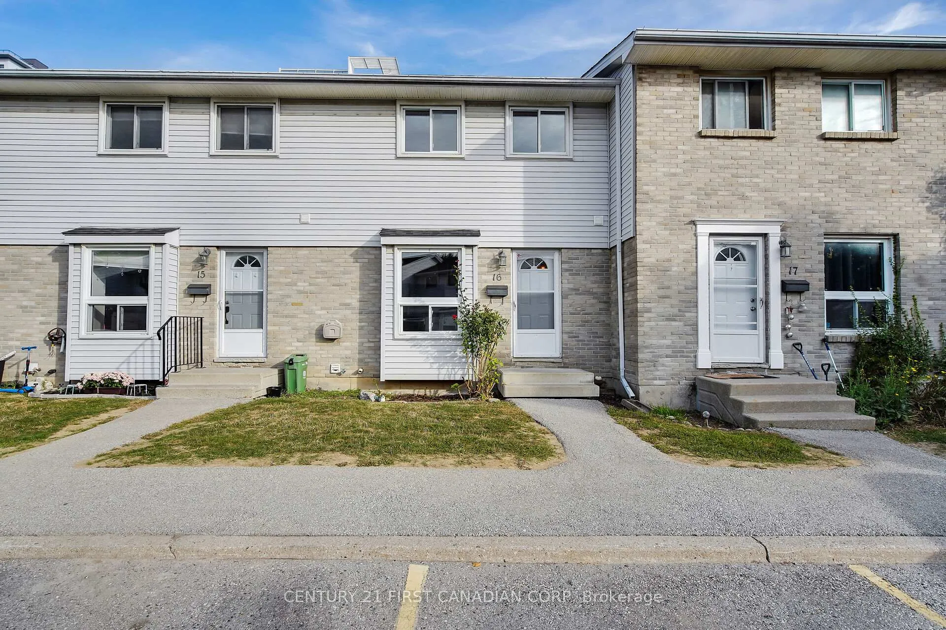 Front of Unit 16, 1786 Attawandaron Road