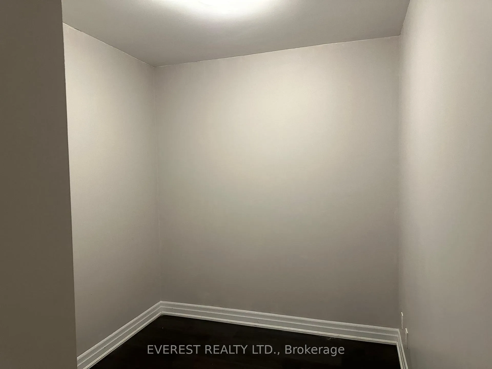 Photo 6 of Unit #419, 9085 Jane Street, Vaughan, Concord — HOMEH