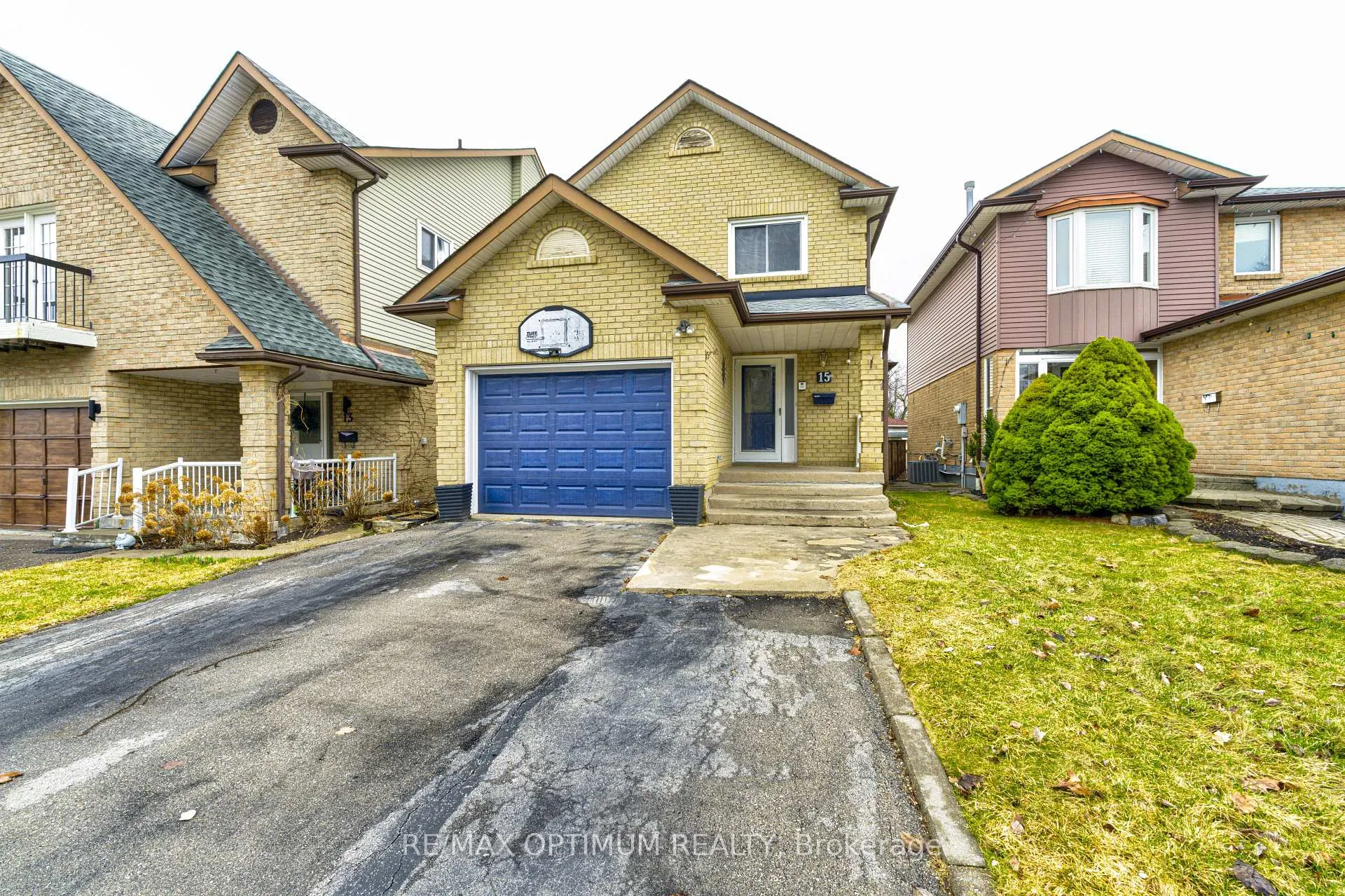 Front of 15 Rosebud Avenue