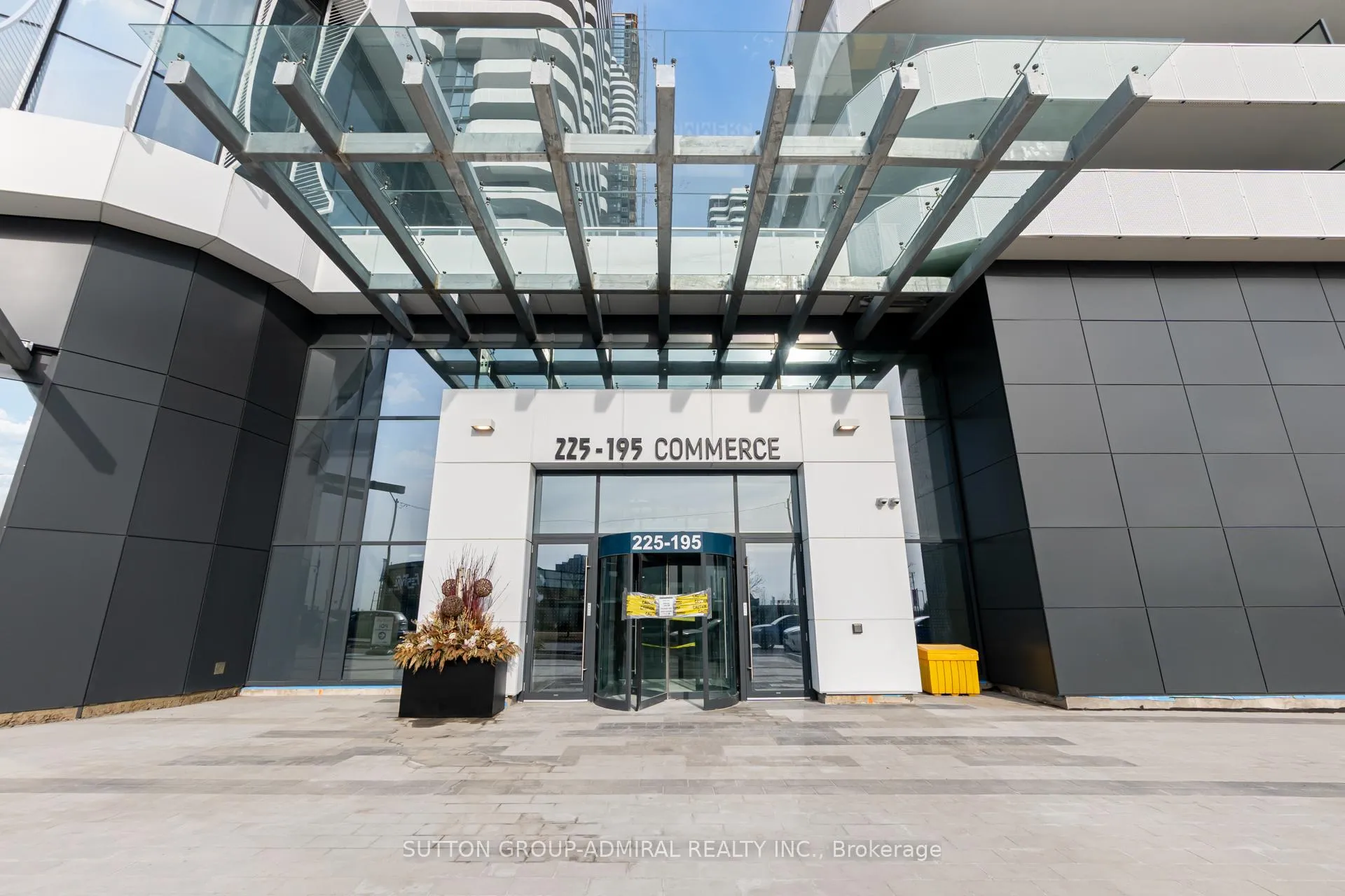 Photo 2 of Unit 1501, 225 Commerce Street, Vaughan, Vaughan Corporate Centre — HOMEH
