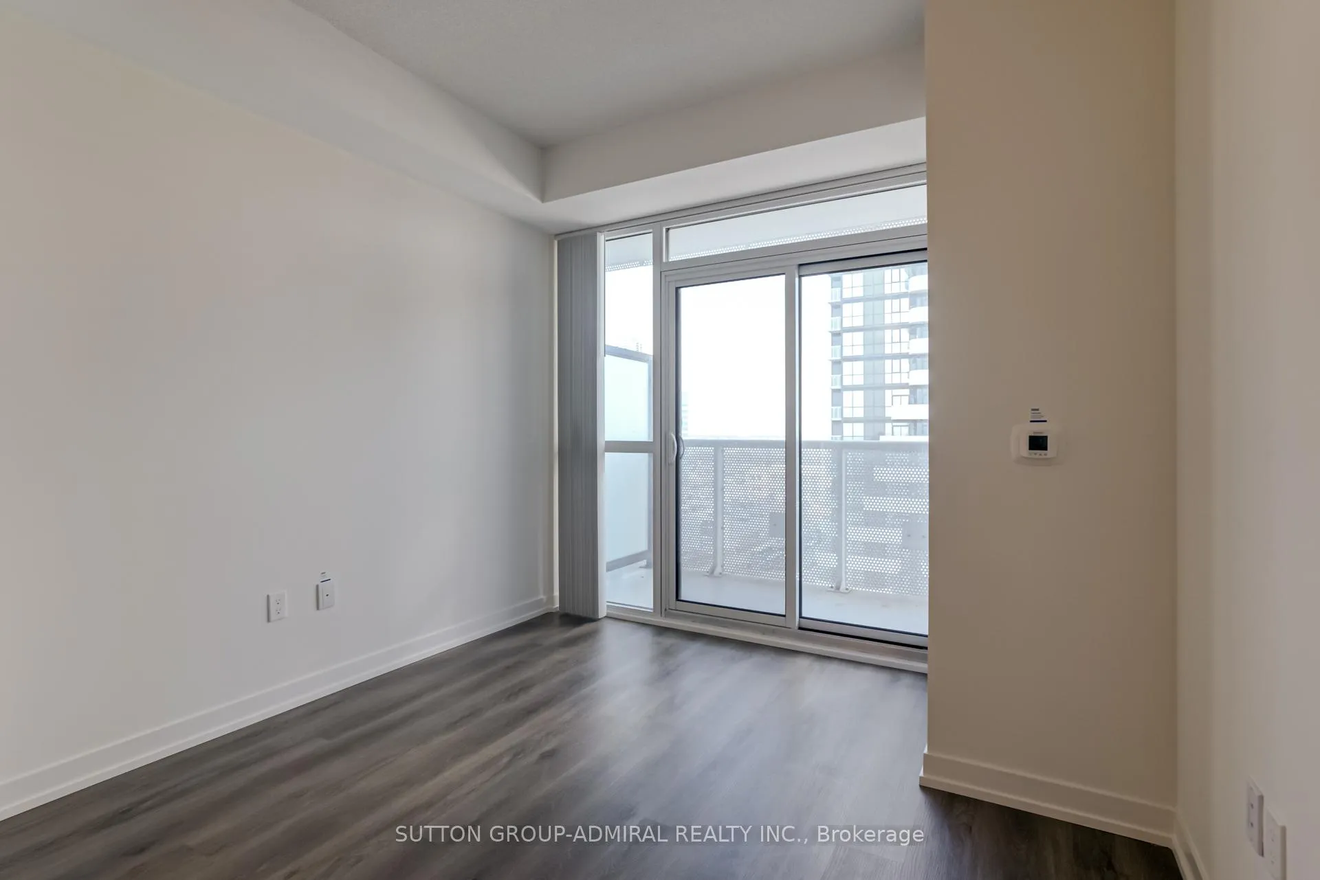 Photo 9 of Unit 1501, 225 Commerce Street, Vaughan, Vaughan Corporate Centre — HOMEH