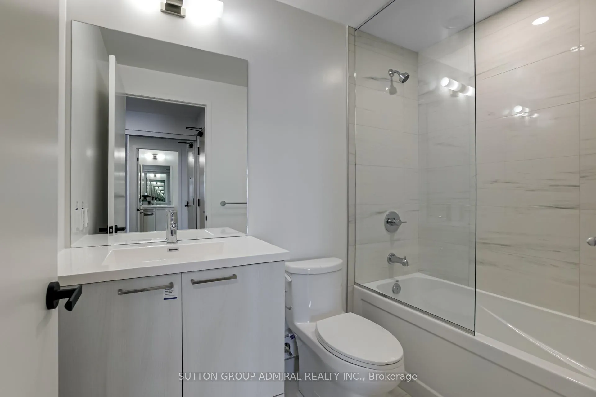 Photo 16 of Unit 1501, 225 Commerce Street, Vaughan, Vaughan Corporate Centre — HOMEH