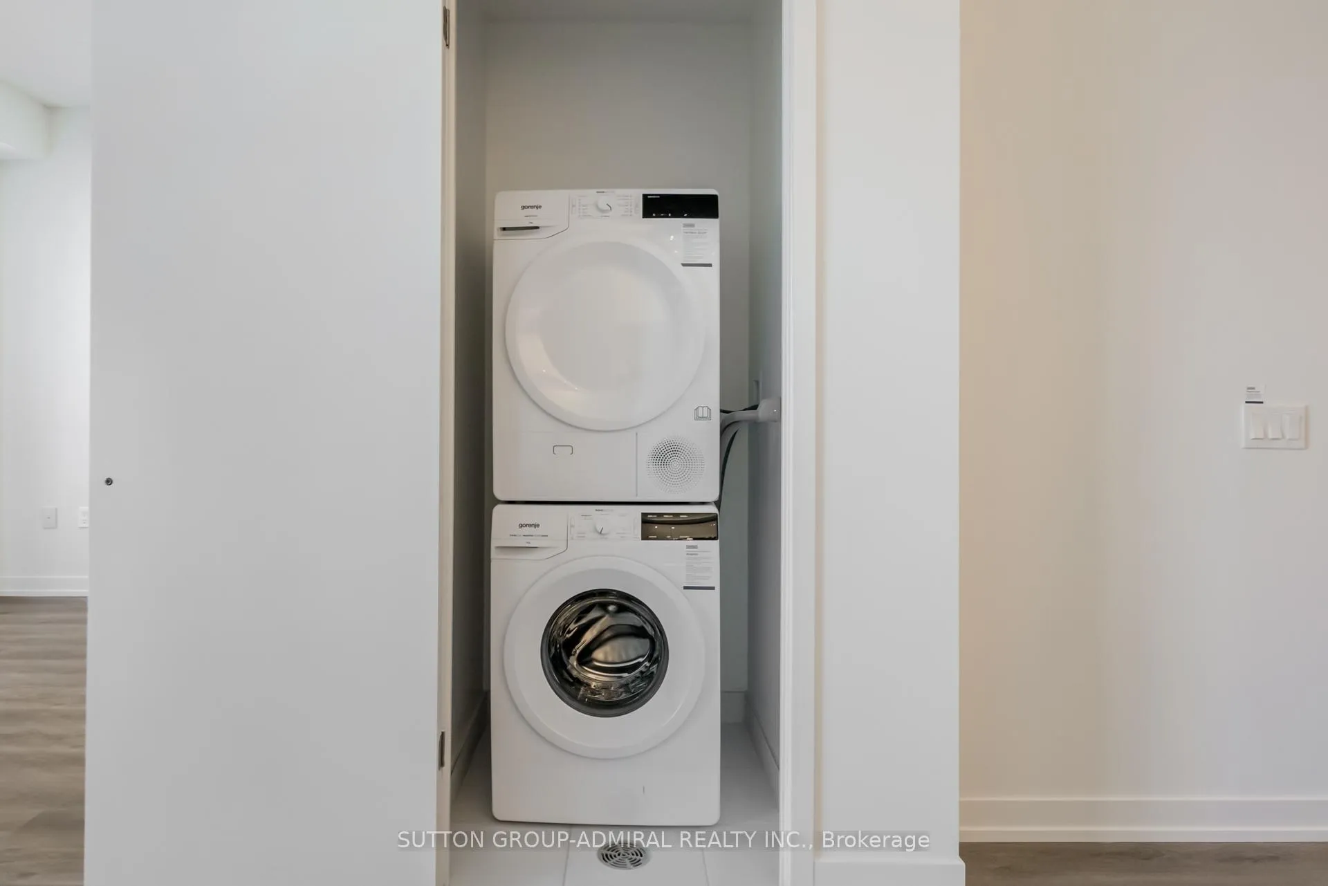 Photo 18 of Unit 1501, 225 Commerce Street, Vaughan, Vaughan Corporate Centre — HOMEH