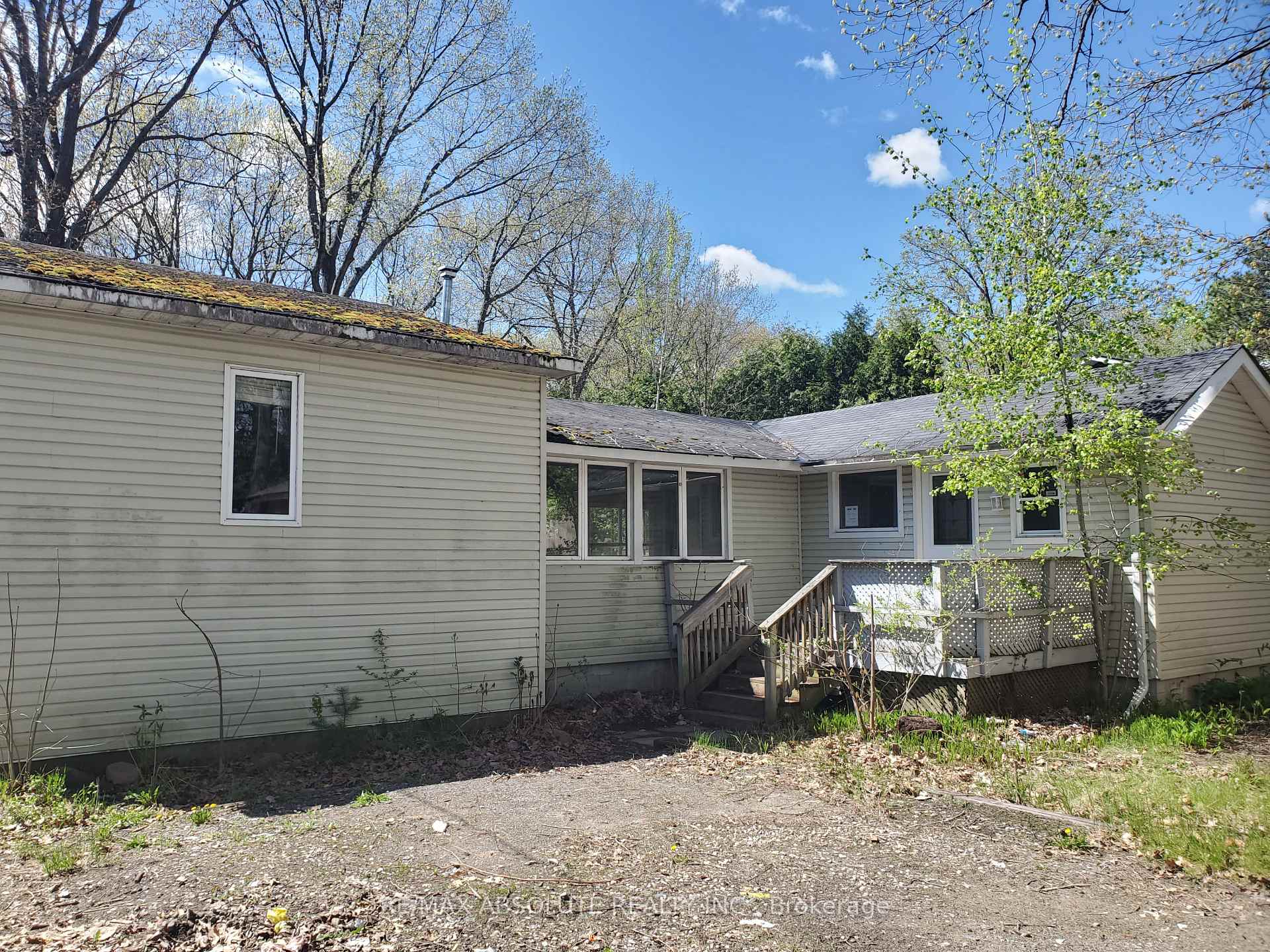 Photo 3 of 755 Bayview Drive, Ottawa, Constance Bay — HOMEH