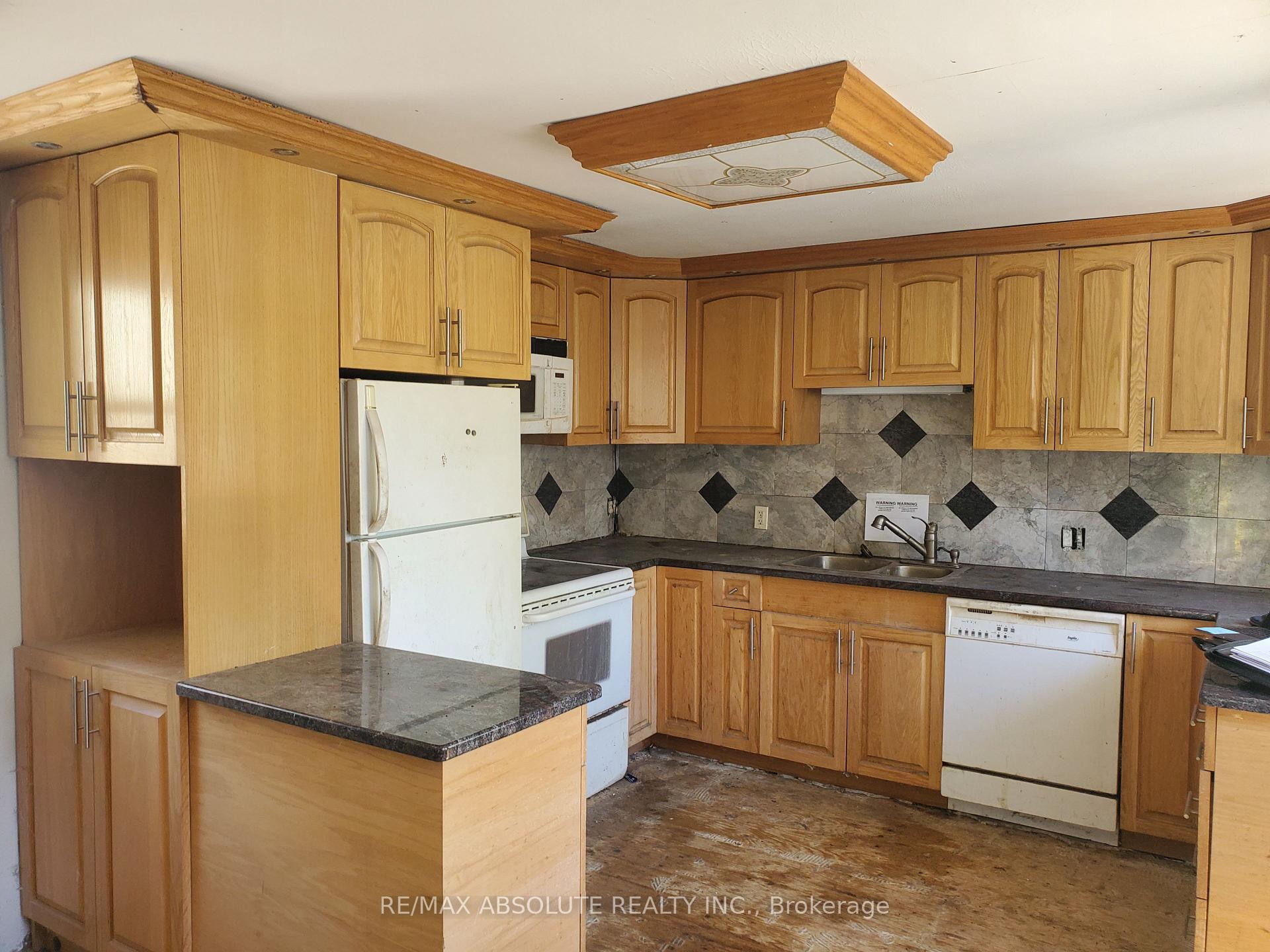 Photo 7 of 755 Bayview Drive, Ottawa, Constance Bay — HOMEH