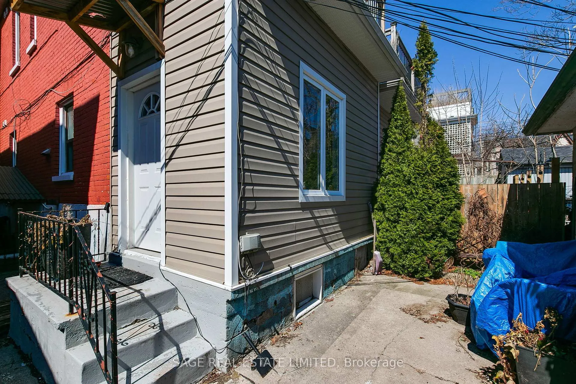 Photo 6 of 65 Lakeview Avenue, Toronto, Trinity-Bellwoods — HOMEH