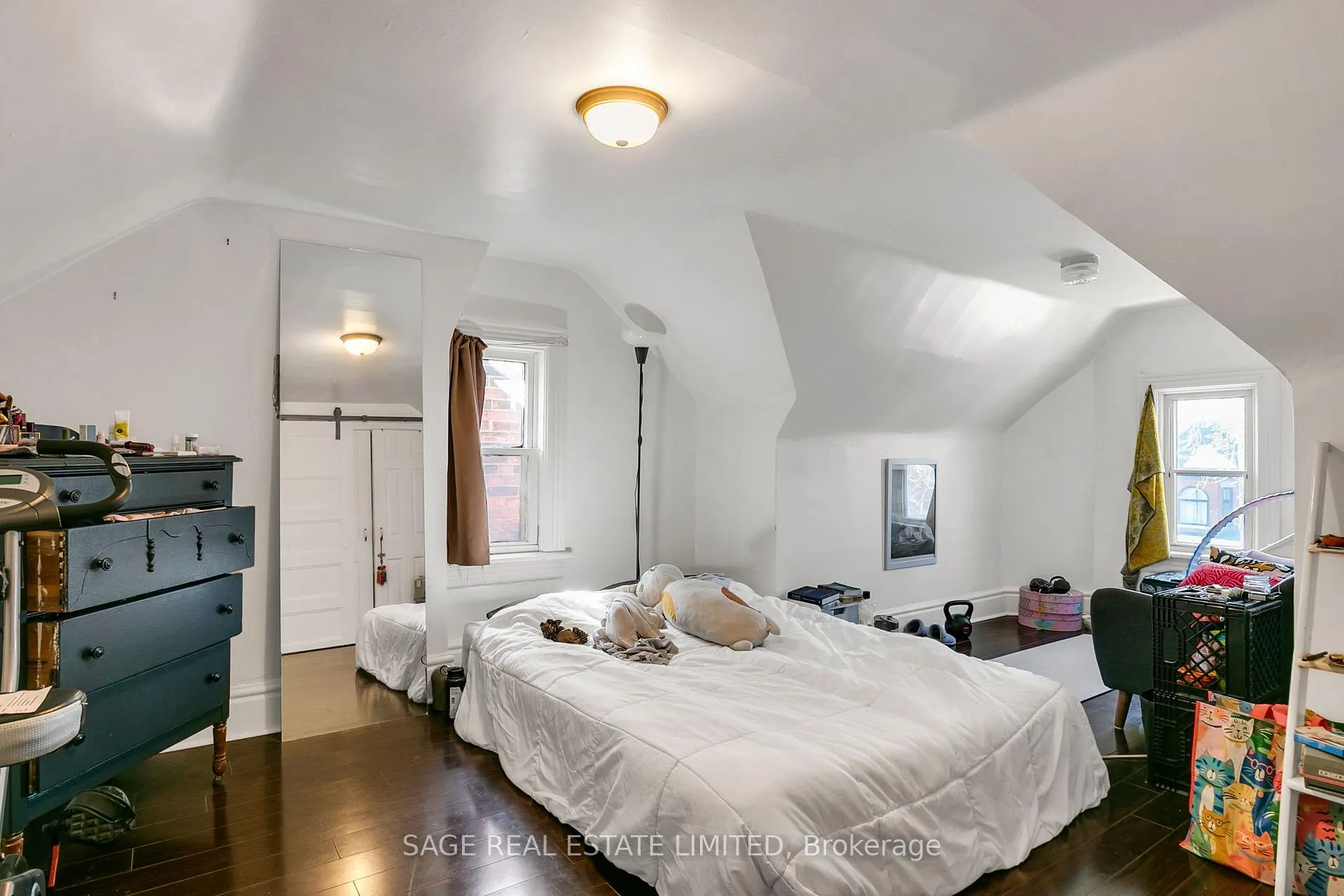 Photo 18 of 65 Lakeview Avenue, Toronto, Trinity-Bellwoods — HOMEH