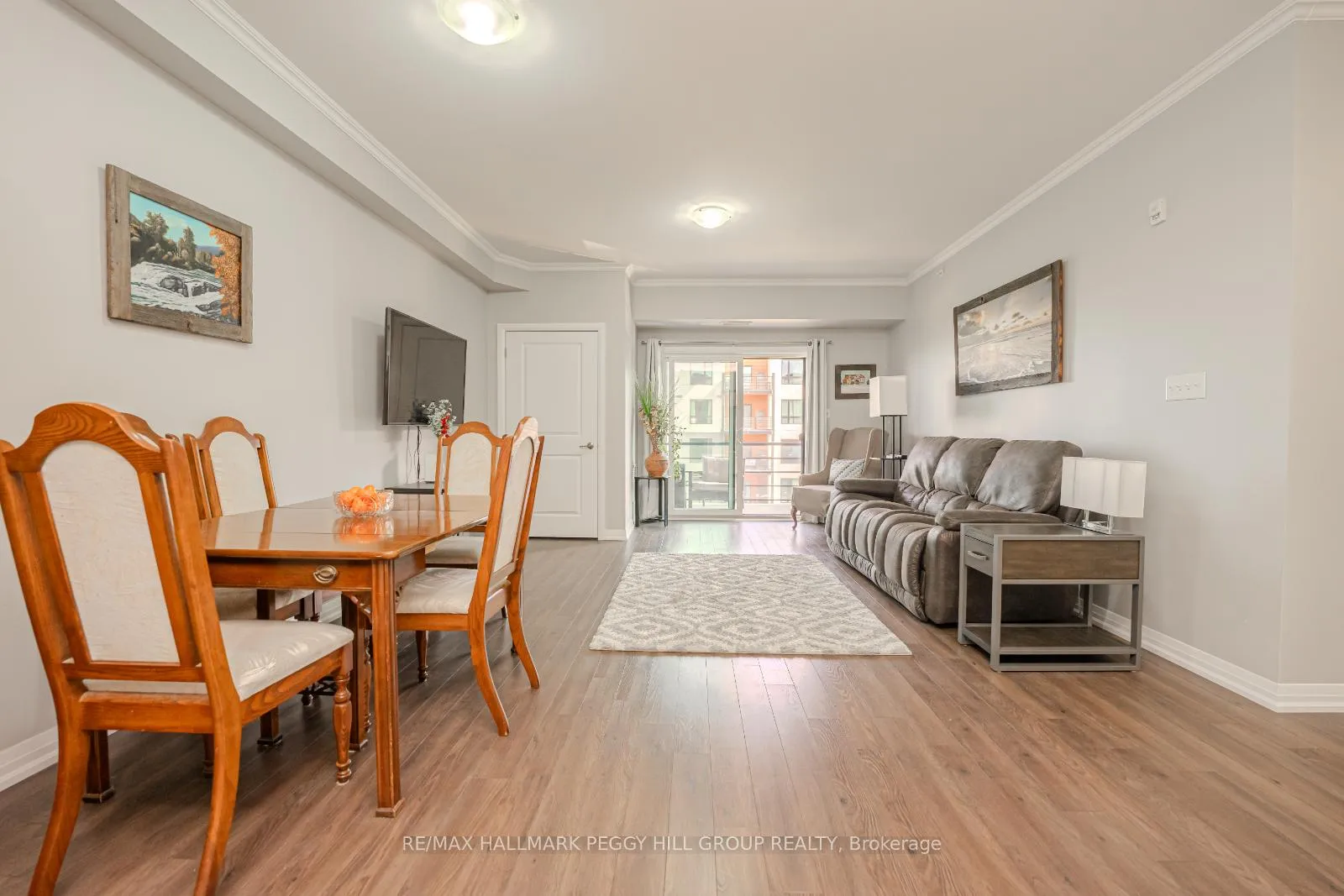 Photo 7 of Unit 411, 306 Essa Road, Barrie, 400 West — HOMEH