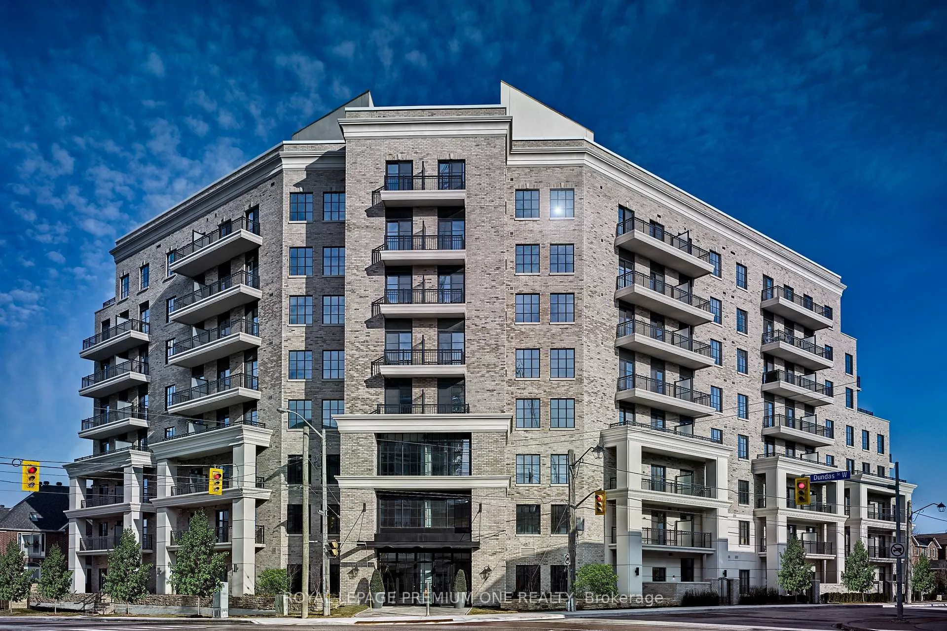 Photo 1 of Unit 207, 571 Prince Edward Drive N, Etobicoke, Kingsway South — HOMEH