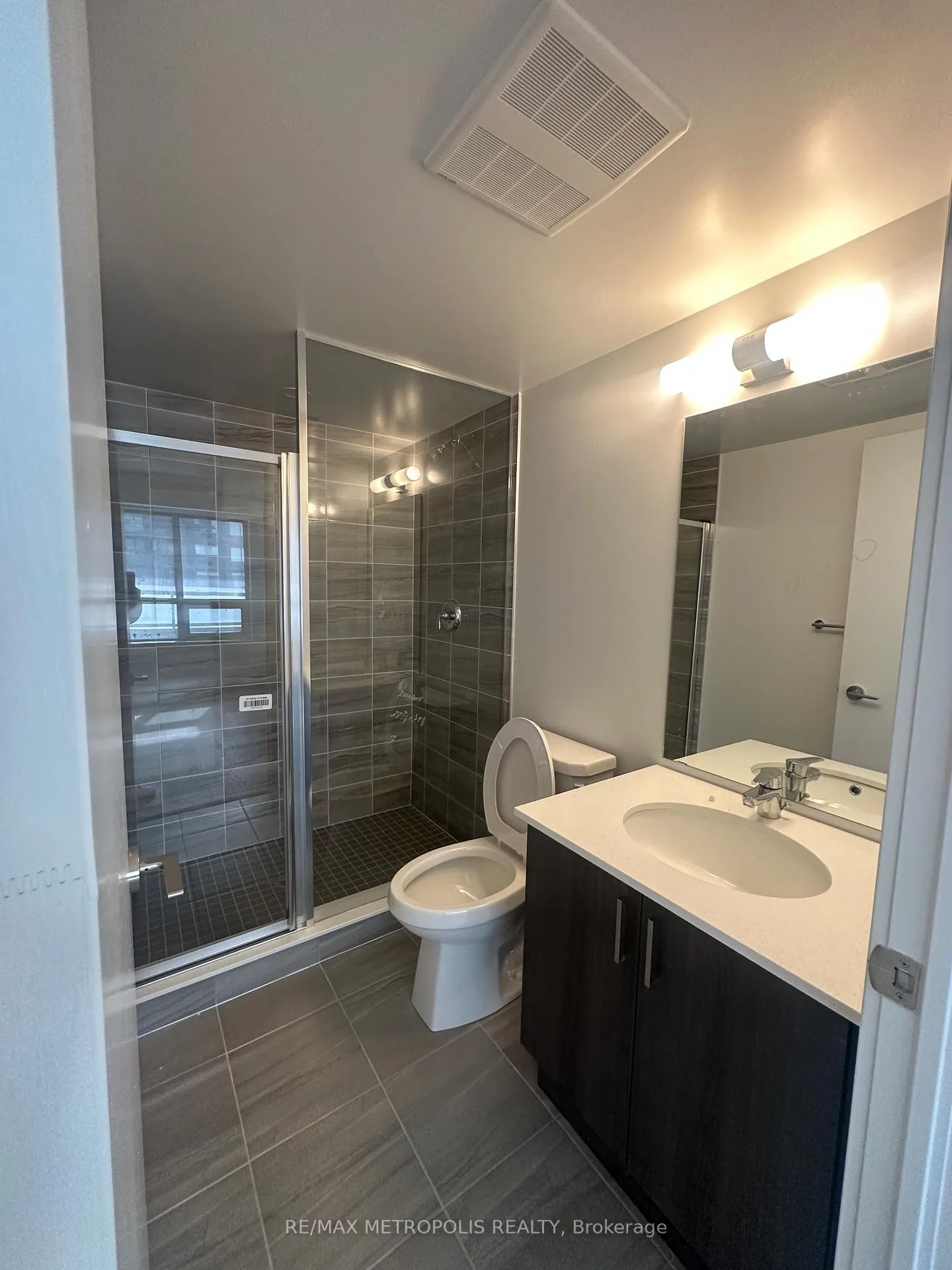 Photo 11 of Unit 206, 1455 Celebration Drive, Pickering, Bay Ridges — HOMEH