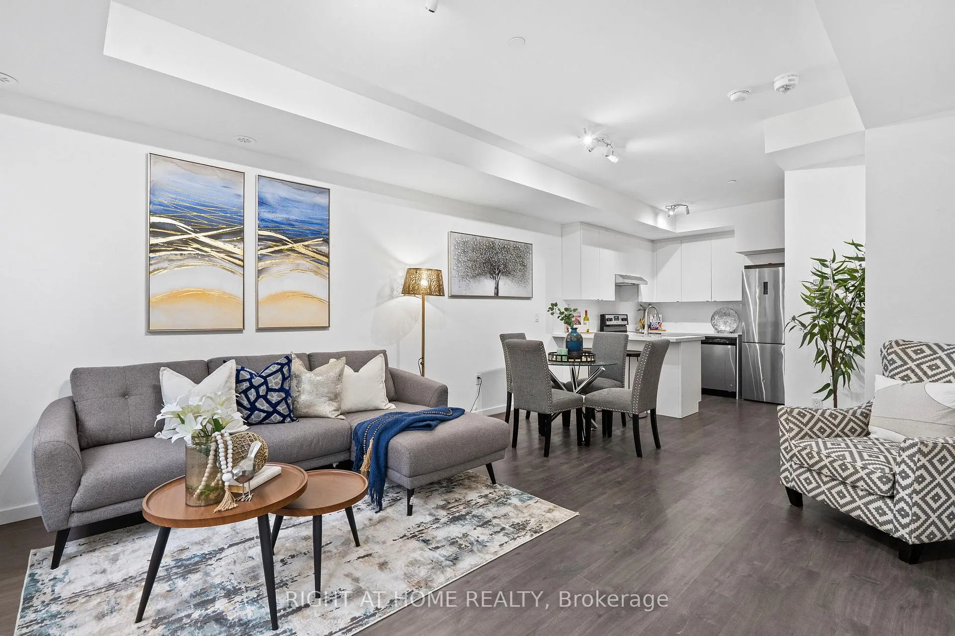 Photo 13 of Unit 59, 300 Alex Gardner Circle E, Aurora, Aurora Village — HOMEH