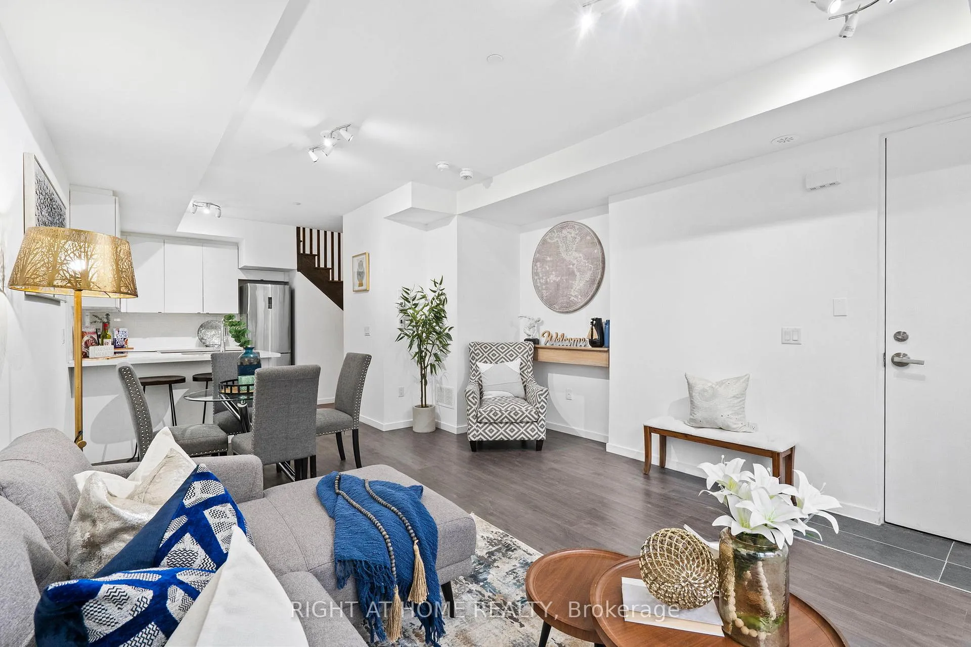 Photo 14 of Unit 59, 300 Alex Gardner Circle E, Aurora, Aurora Village — HOMEH