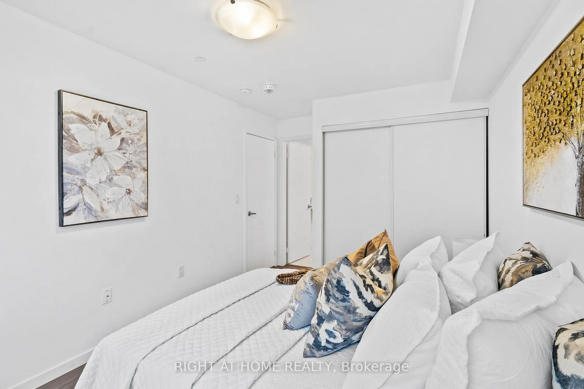 Photo 40 of Unit 59, 300 Alex Gardner Circle E, Aurora, Aurora Village — HOMEH