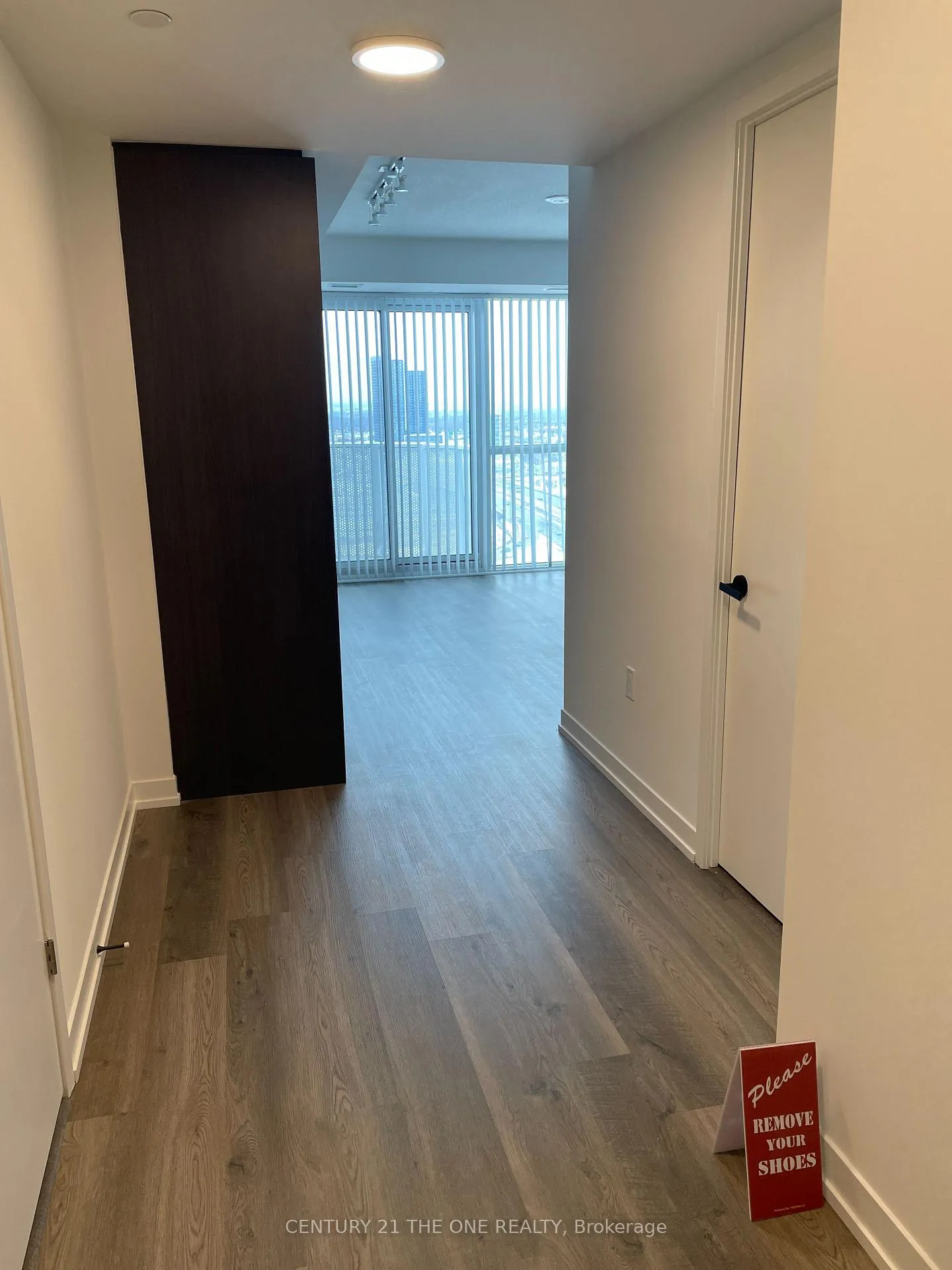 Photo 7 of Unit 2211, 195 Commerce Street, Vaughan, Vaughan Corporate Centre — HOMEH