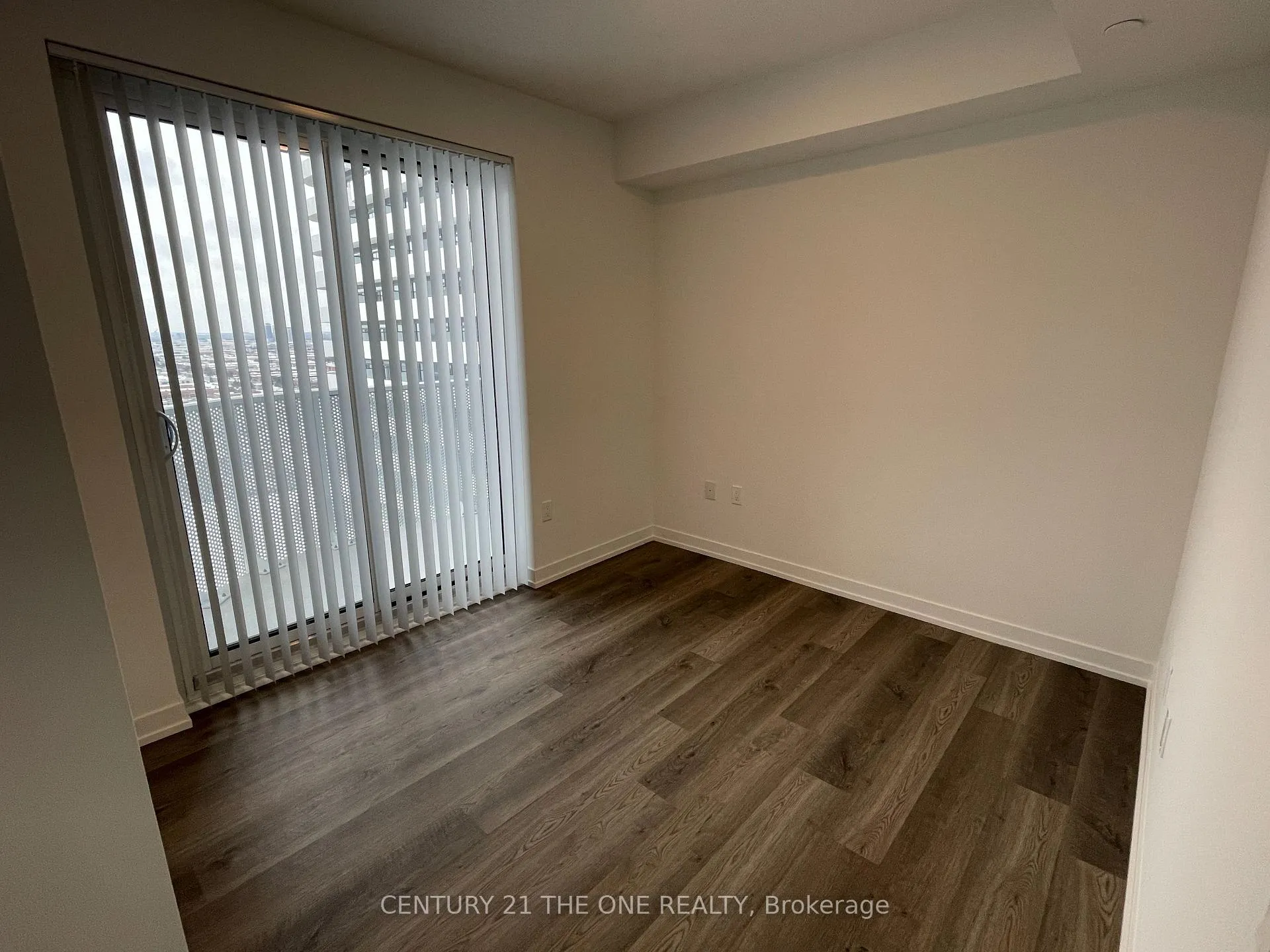 Photo 11 of Unit 2211, 195 Commerce Street, Vaughan, Vaughan Corporate Centre — HOMEH