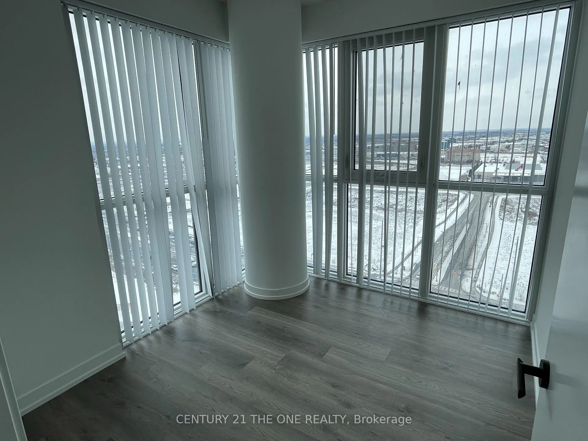 Photo 14 of Unit 2211, 195 Commerce Street, Vaughan, Vaughan Corporate Centre — HOMEH