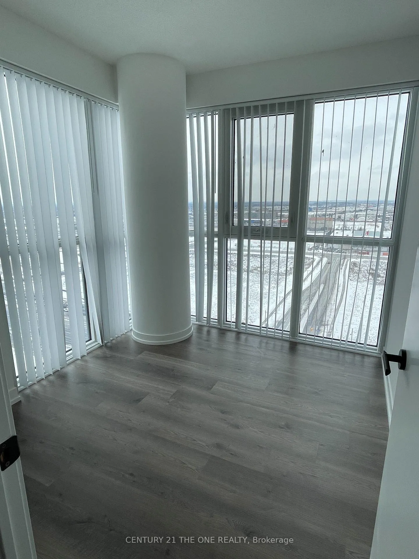Photo 15 of Unit 2211, 195 Commerce Street, Vaughan, Vaughan Corporate Centre — HOMEH