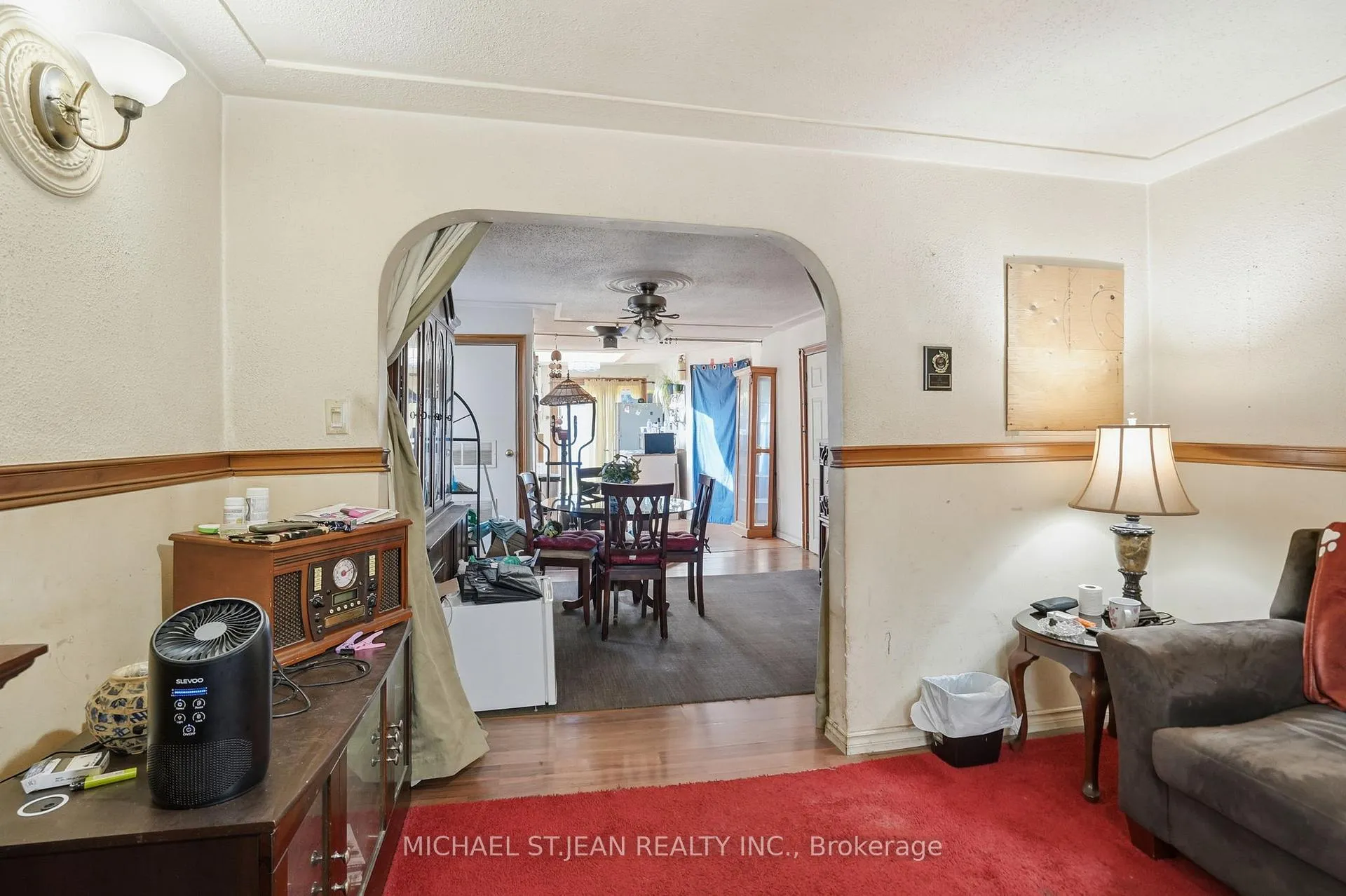 Photo 3 of 1382 Cannon Street E, Hamilton, Crown Point — HOMEH
