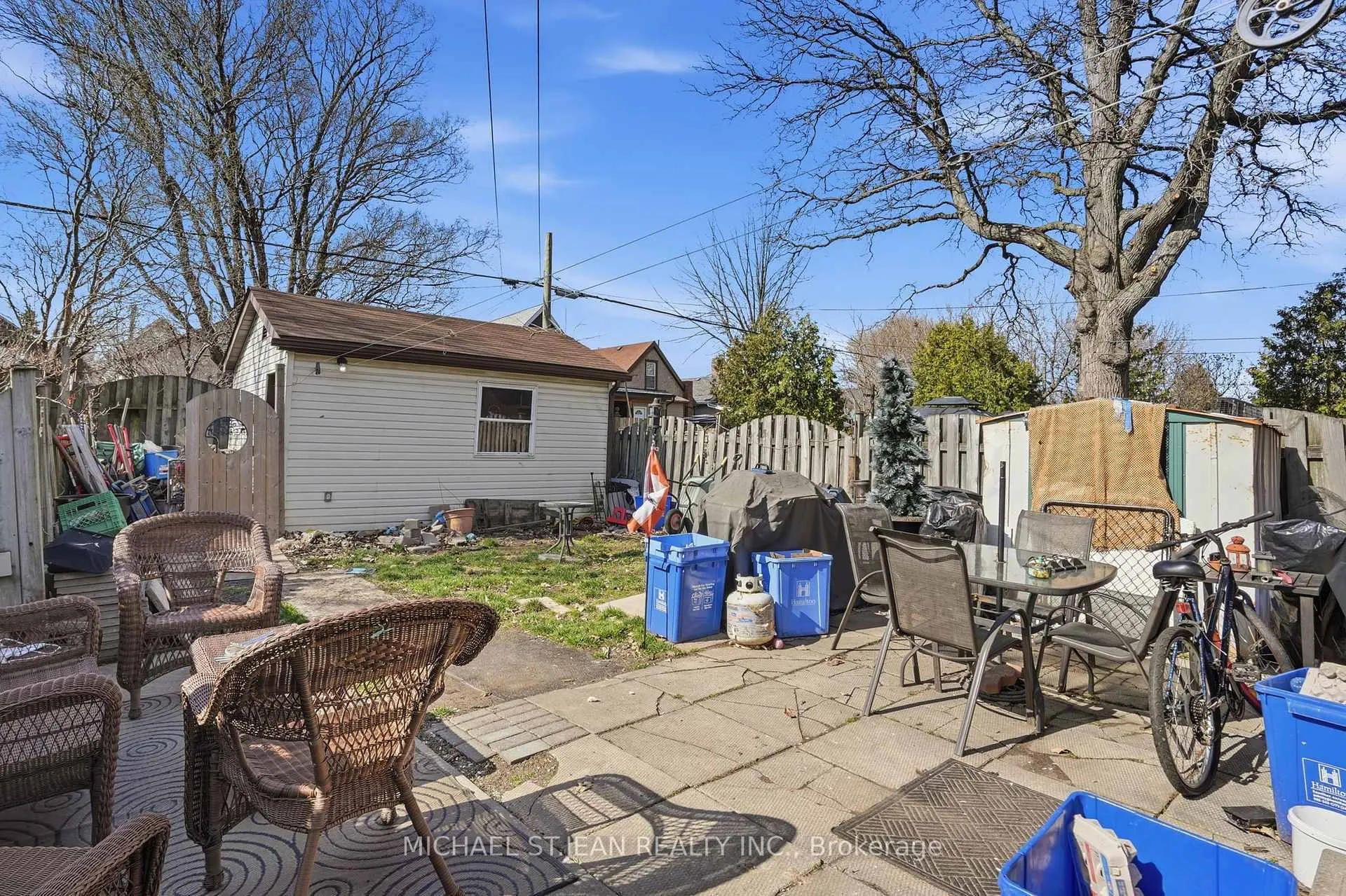 Photo 8 of 1382 Cannon Street E, Hamilton, Crown Point — HOMEH