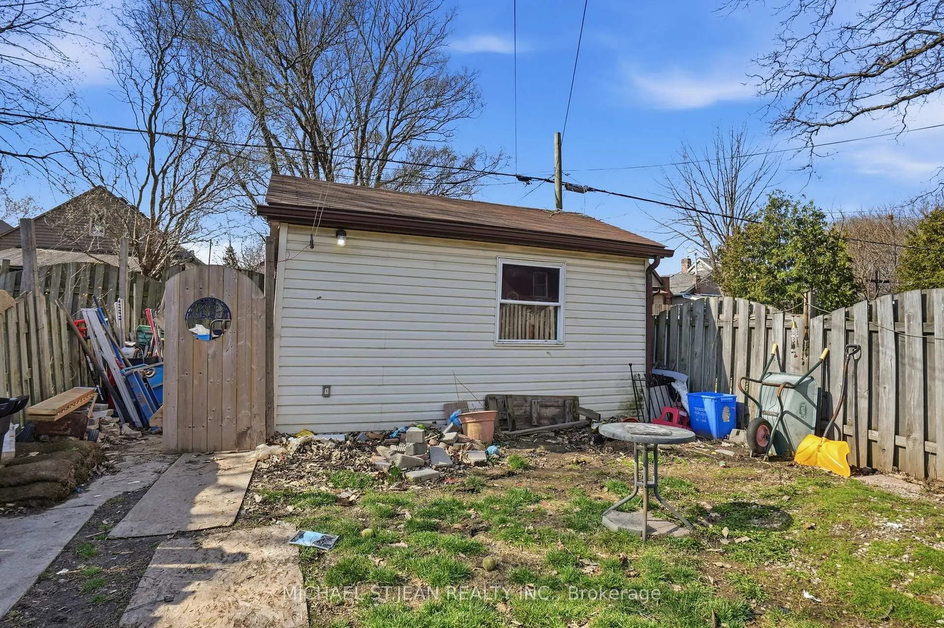 Photo 9 of 1382 Cannon Street E, Hamilton, Crown Point — HOMEH
