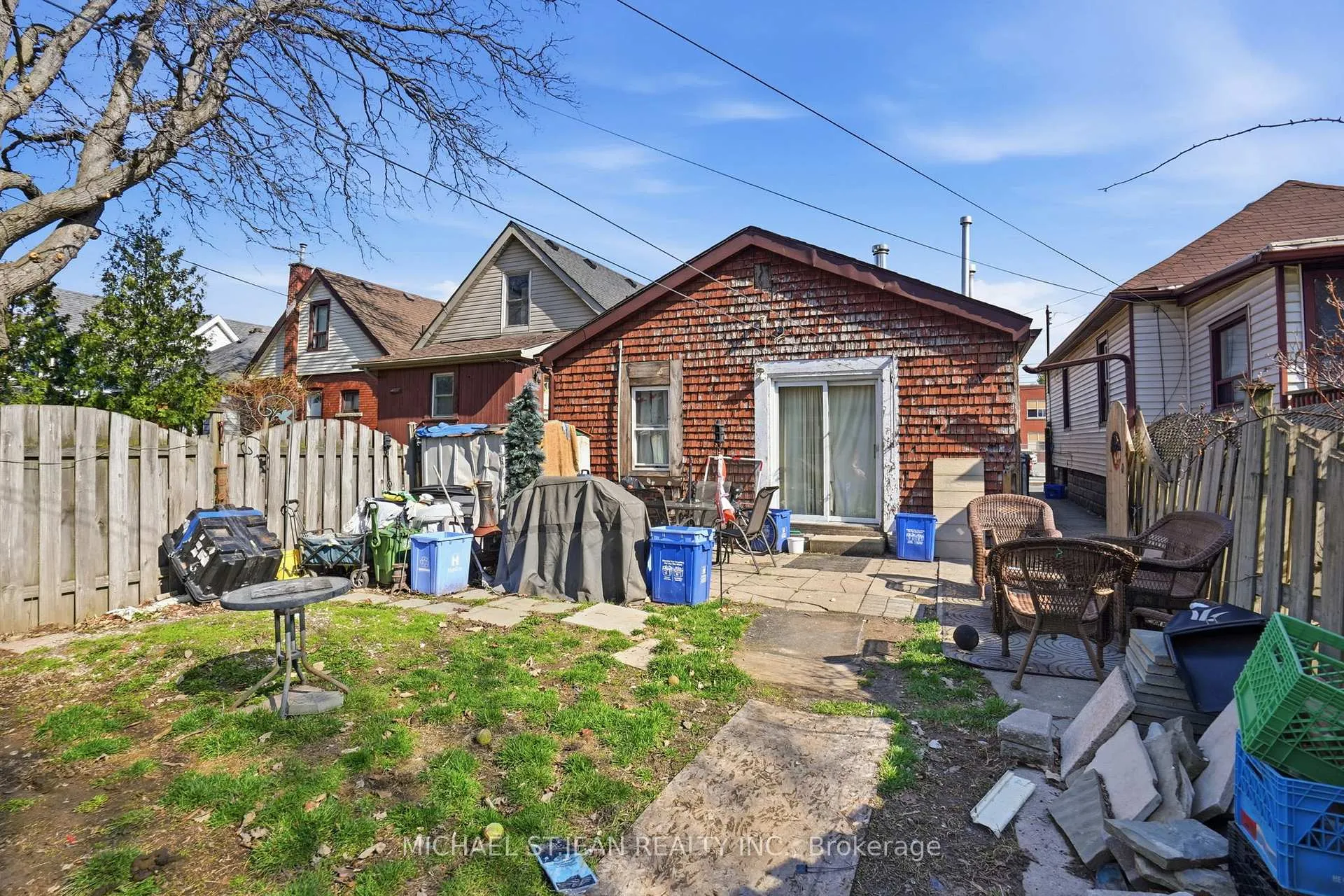 Photo 10 of 1382 Cannon Street E, Hamilton, Crown Point — HOMEH