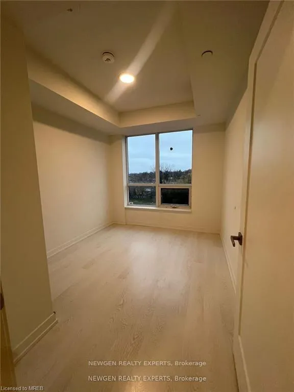 Photo 5 of Unit 515, 415 Main Street W, Hamilton, Kirkendall — HOMEH
