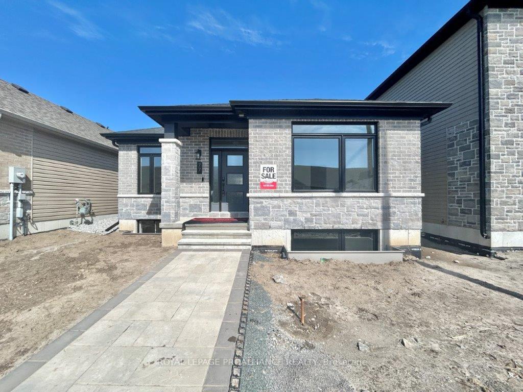 Photo 1 of 77 A&B Athabaska Drive, Belleville, Thurlow Ward — HOMEH