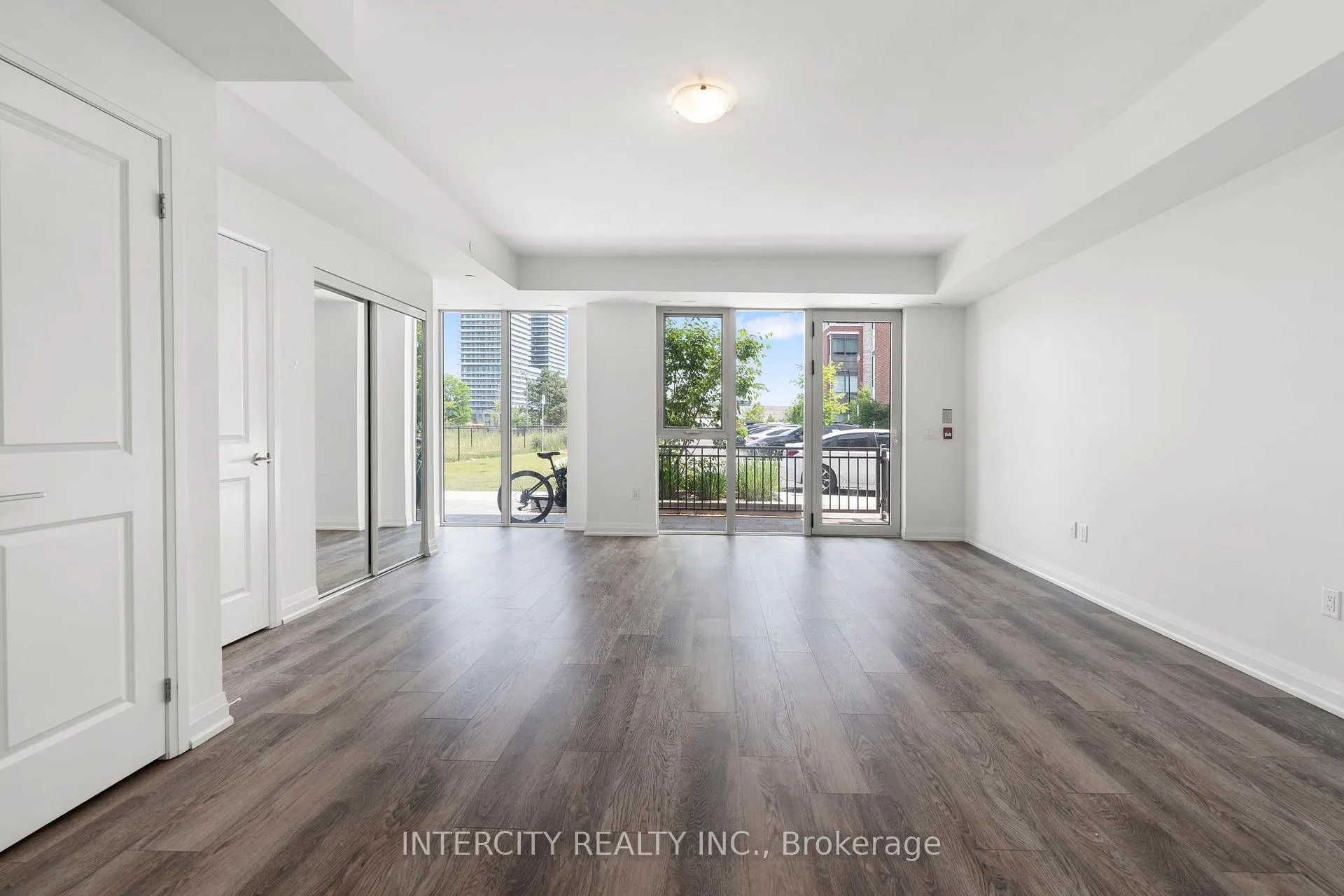 Photo 10 of Unit 148, 75 Attmar Drive, Brampton, Bram East — HOMEH