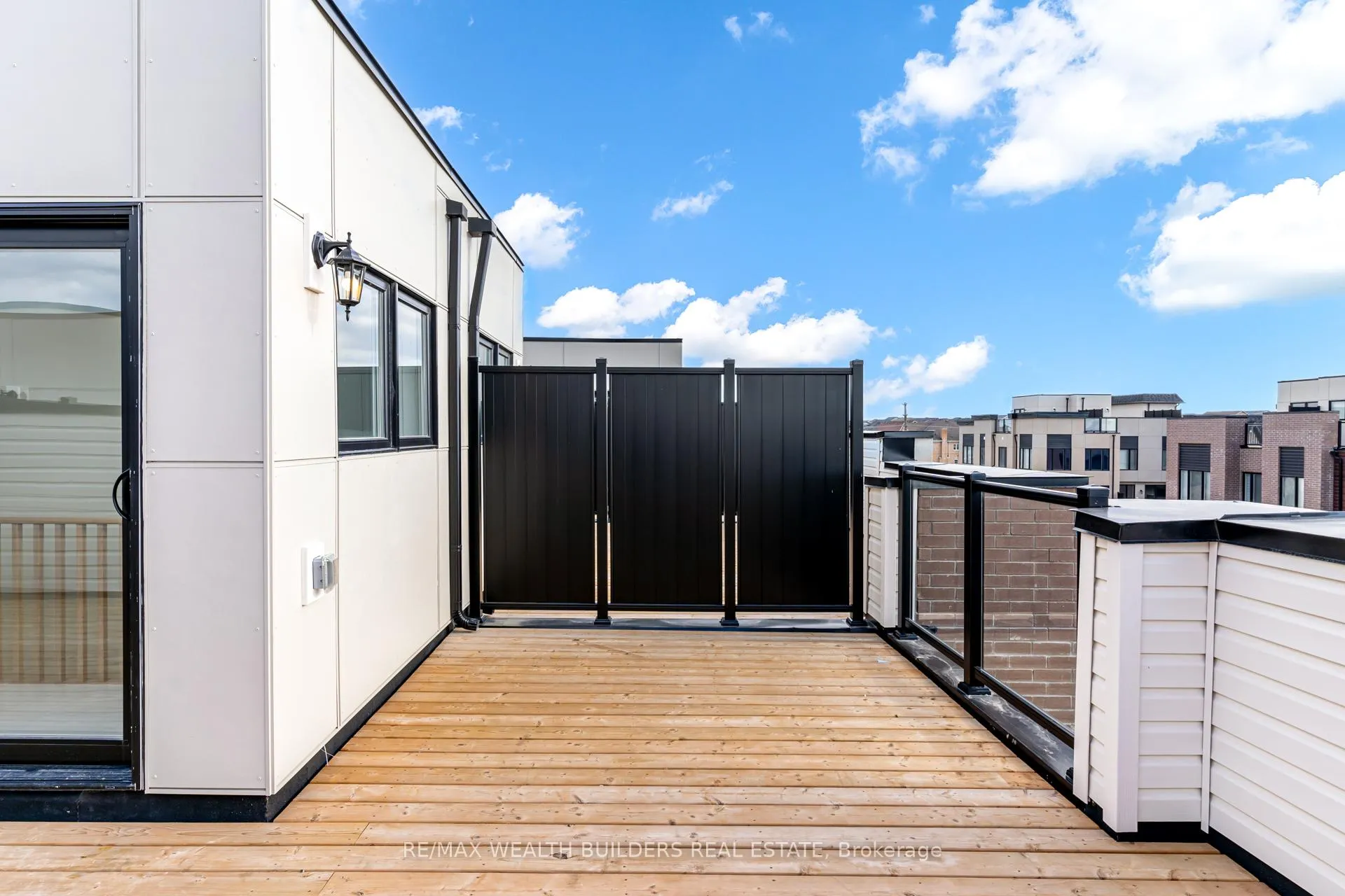 Photo 25 of 20 William Shearn Crescent, Markham, Angus Glen — HOMEH