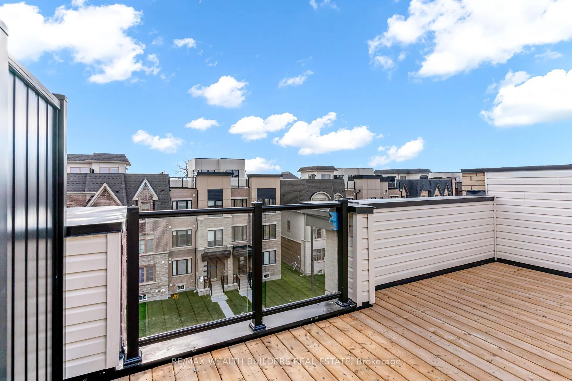 Photo 27 of 20 William Shearn Crescent, Markham, Angus Glen — HOMEH