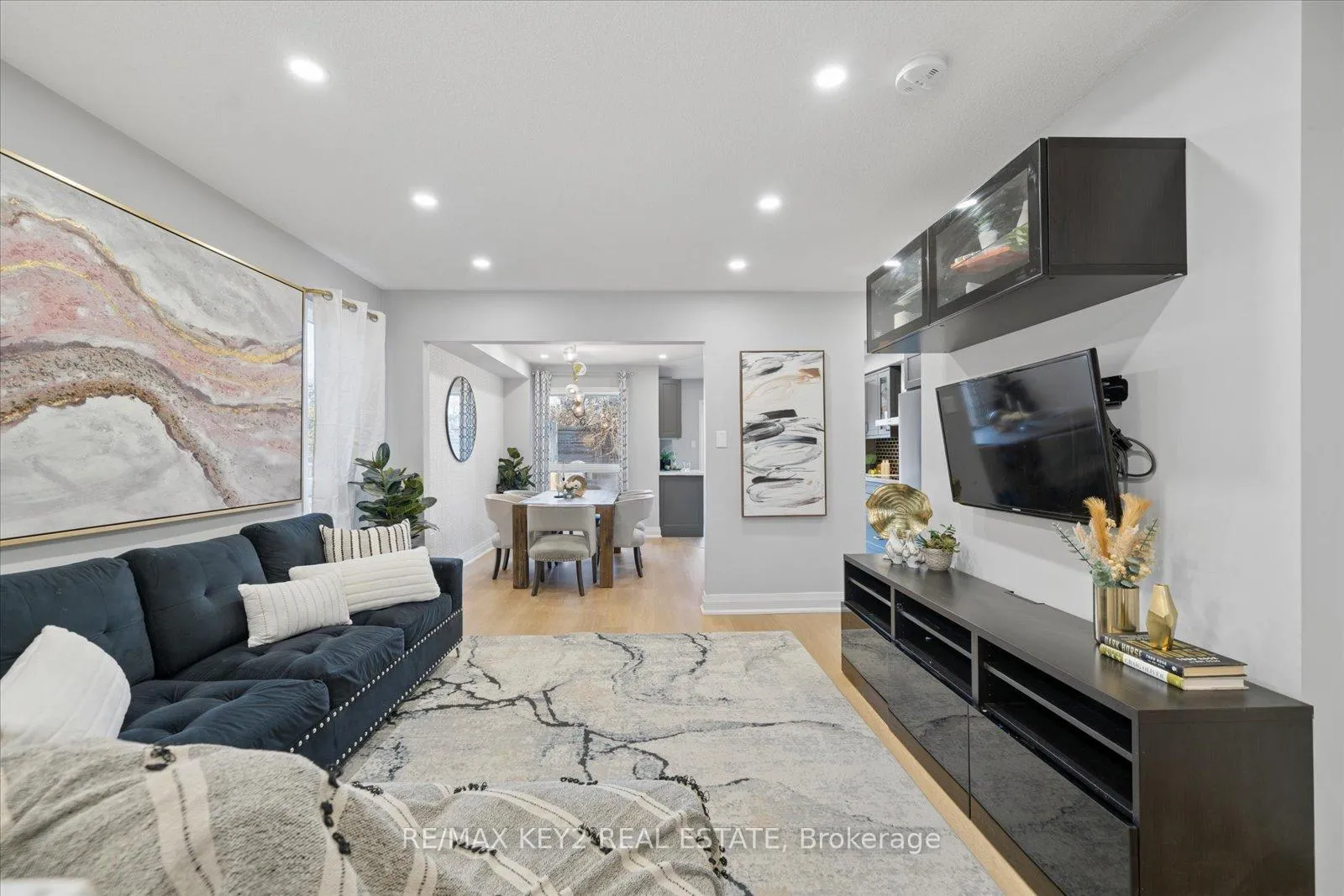 Photo 7 of 1652 Autumn Crescent, Pickering, Amberlea — HOMEH