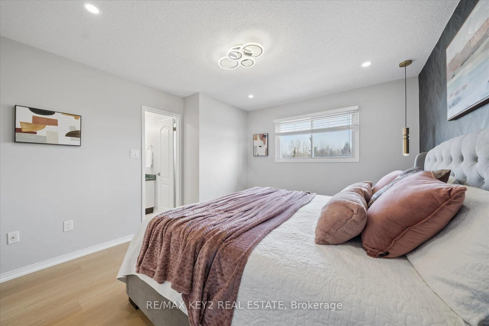 Photo 28 of 1652 Autumn Crescent, Pickering, Amberlea — HOMEH