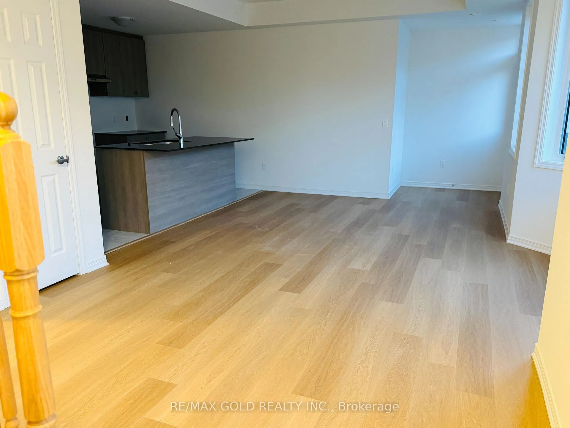 Photo 8 of Unit 22, 4380 Ebenezer Road, Brampton, Bram East — HOMEH