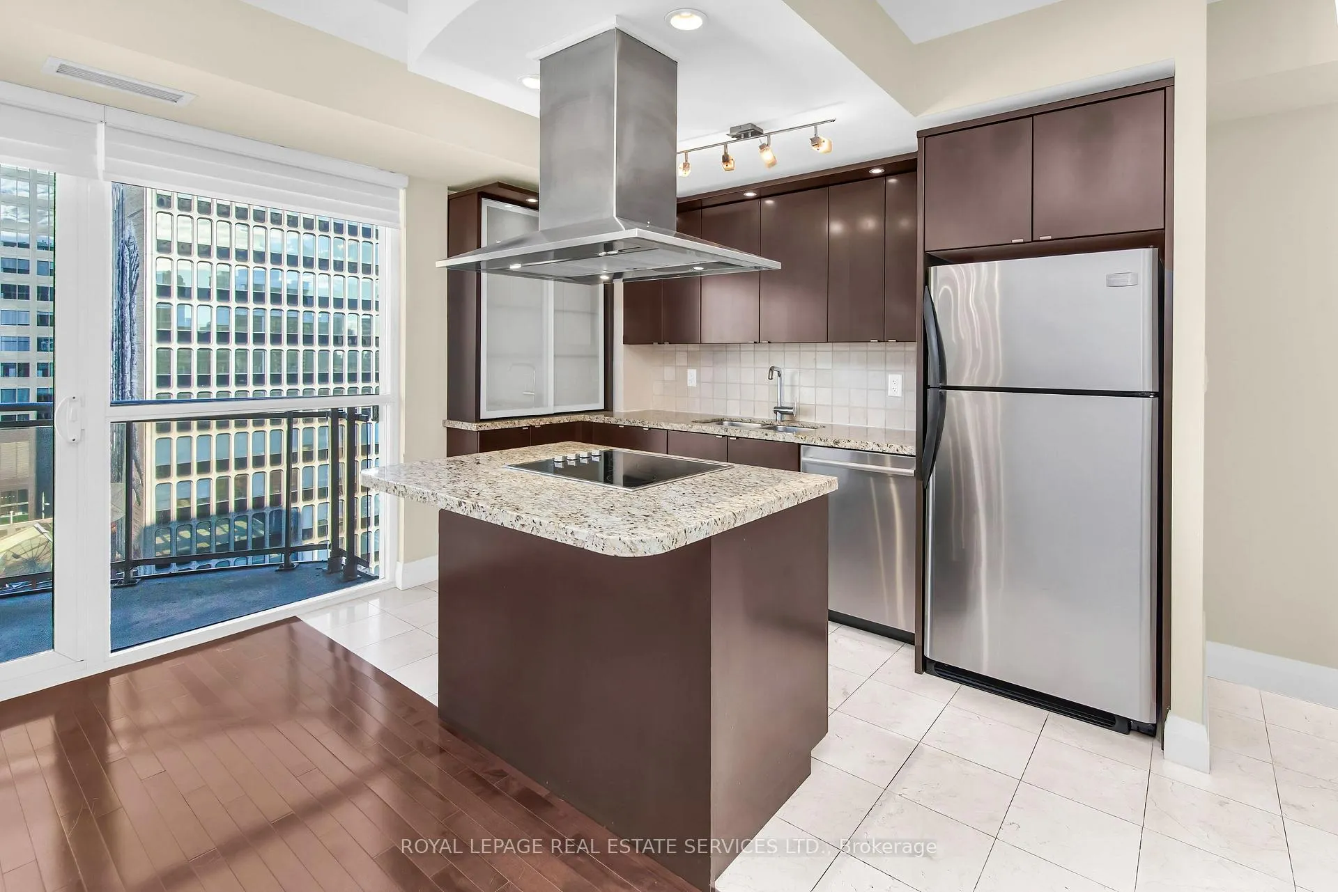 Photo 13 of Unit 1006, 1430 Yonge Street, Toronto, Yonge-St. Clair — HOMEH