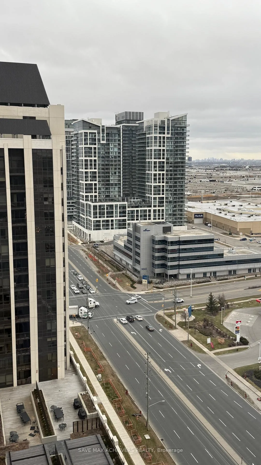Photo 16 of Unit 2018, 10 Abeja Street, Vaughan, Concord — HOMEH