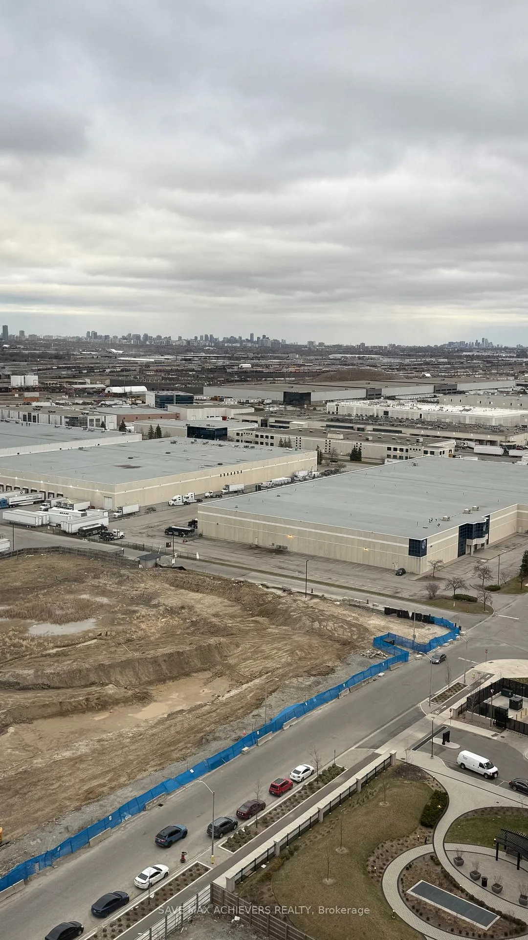 Photo 17 of Unit 2018, 10 Abeja Street, Vaughan, Concord — HOMEH