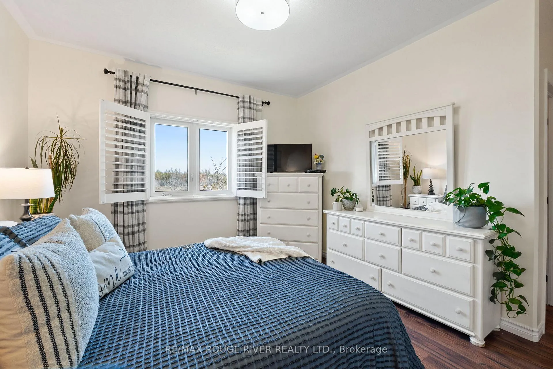 Photo 23 of 124 Brennan Crescent, Loyalist, Odessa — HOMEH