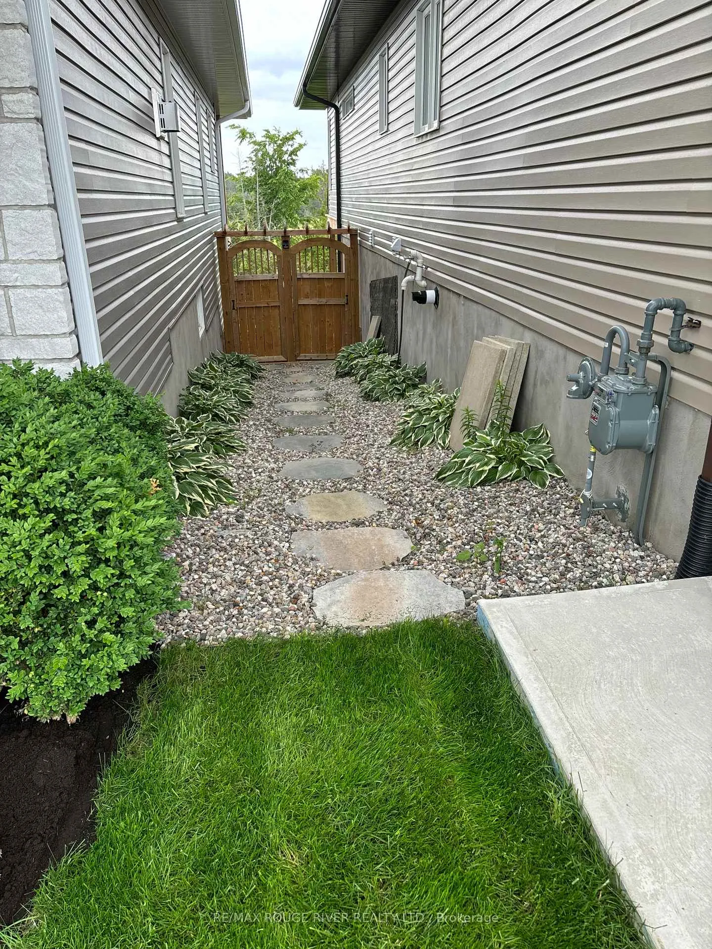 Photo 42 of 124 Brennan Crescent, Loyalist, Odessa — HOMEH