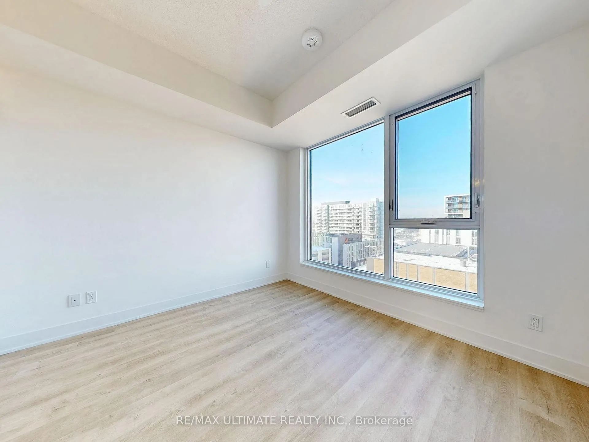 Photo 17 of Unit 1302, 38 Andre De Grasse Street, Markham, Unionville — HOMEH