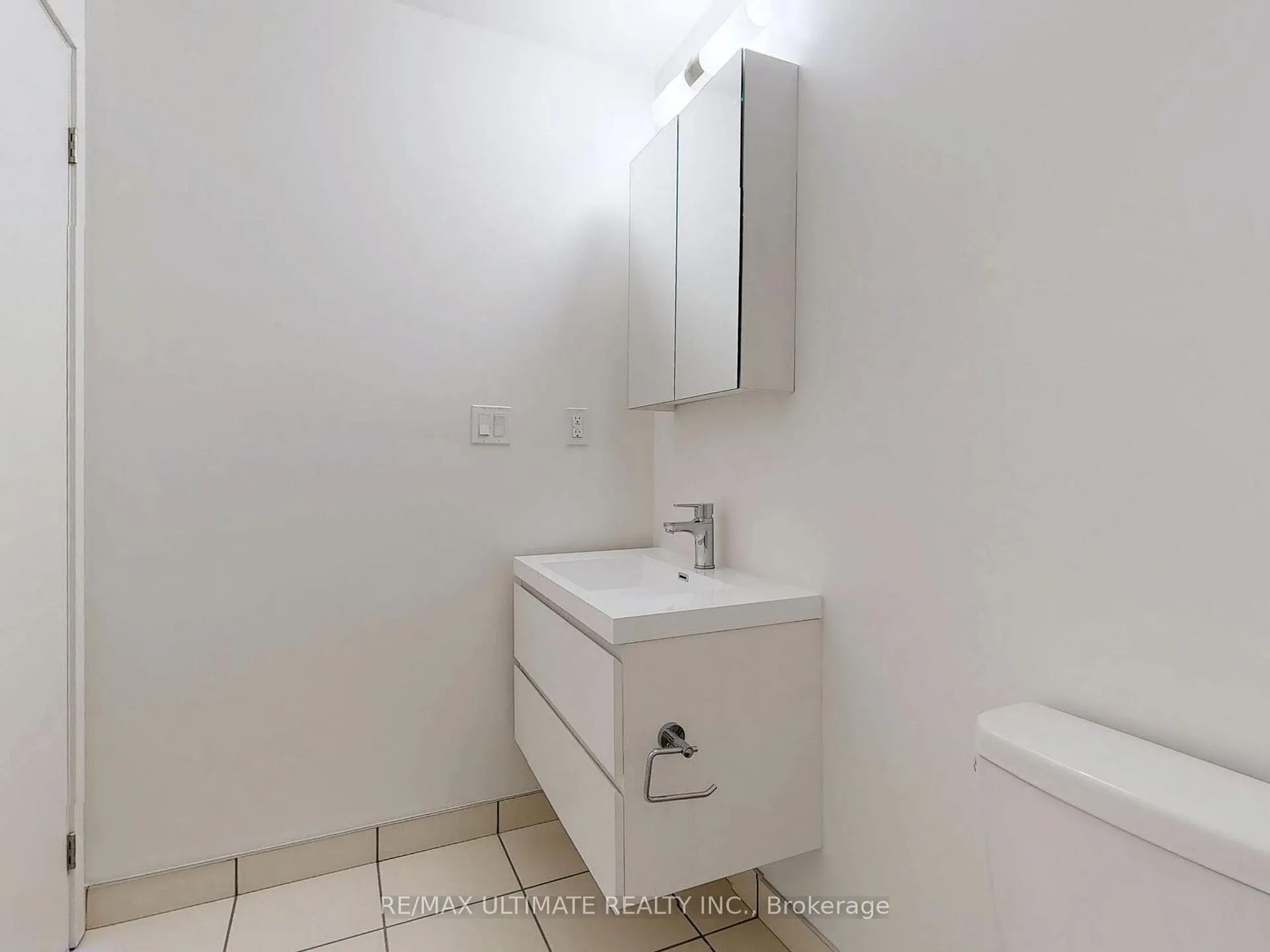Photo 21 of Unit 1302, 38 Andre De Grasse Street, Markham, Unionville — HOMEH