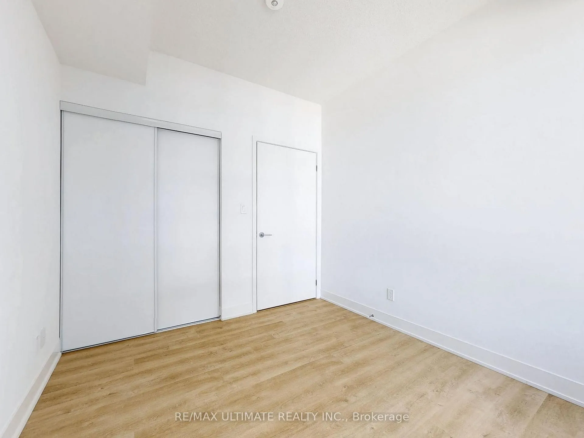 Photo 24 of Unit 1302, 38 Andre De Grasse Street, Markham, Unionville — HOMEH