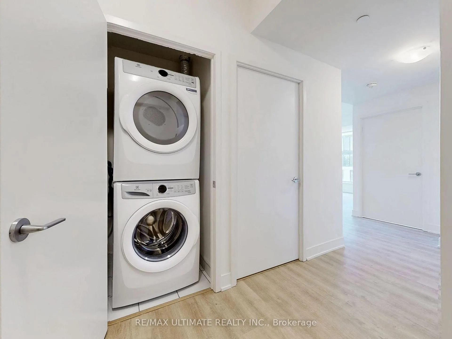Photo 28 of Unit 1302, 38 Andre De Grasse Street, Markham, Unionville — HOMEH