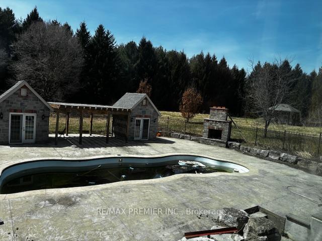 Photo 6 of 15060 Mount Pleasant Road, Caledon, Rural Caledon — HOMEH