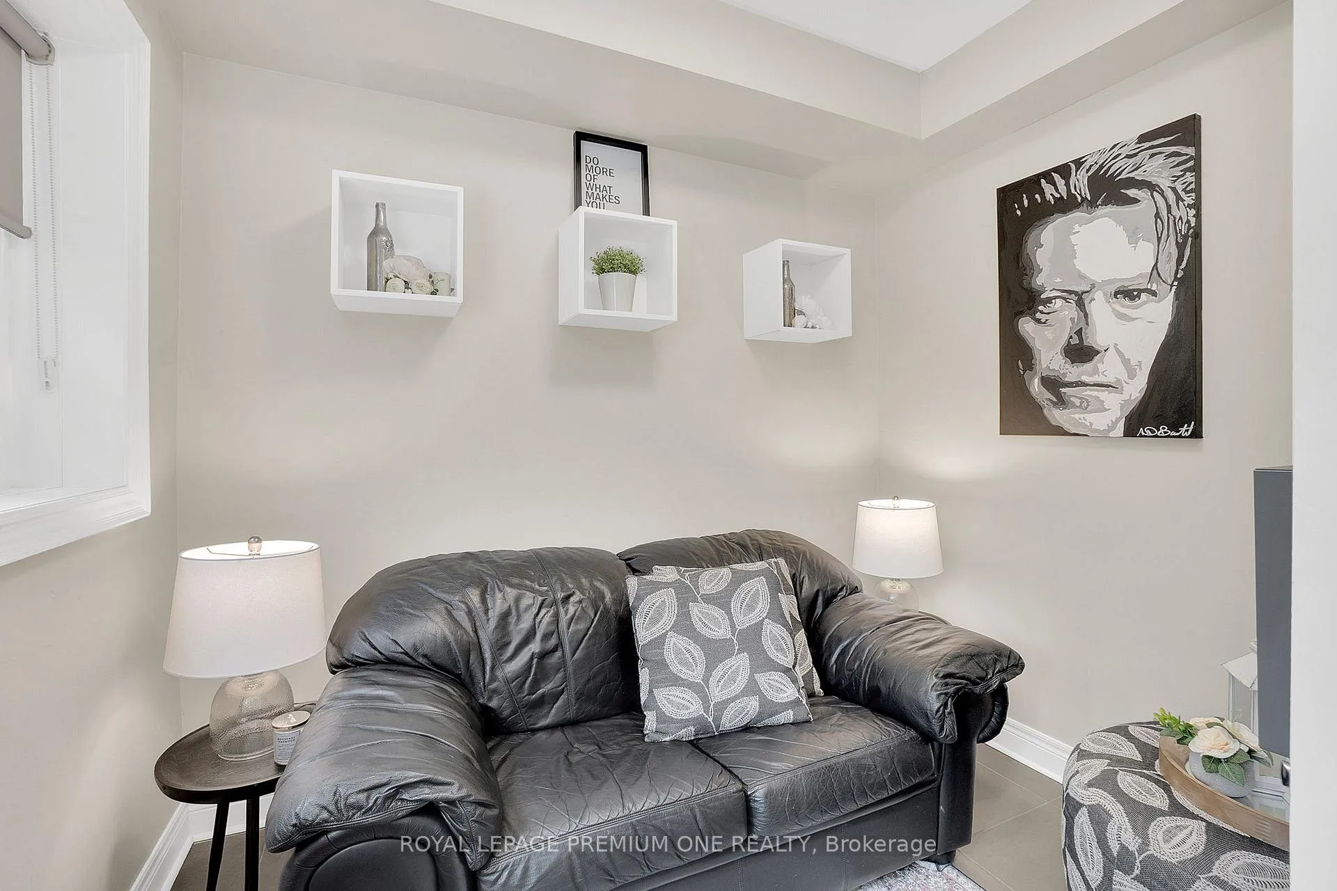Photo 6 of 29 Nease Lane, Vaughan, West Woodbridge — HOMEH