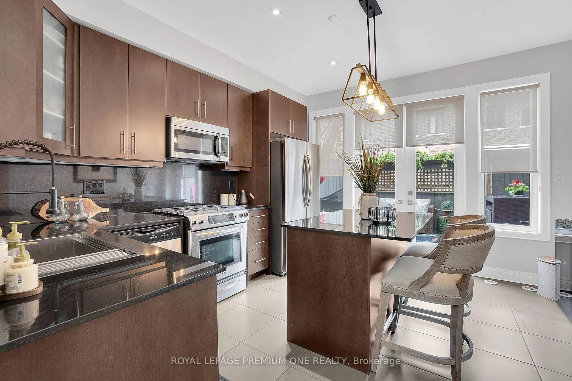 Photo 10 of 29 Nease Lane, Vaughan, West Woodbridge — HOMEH