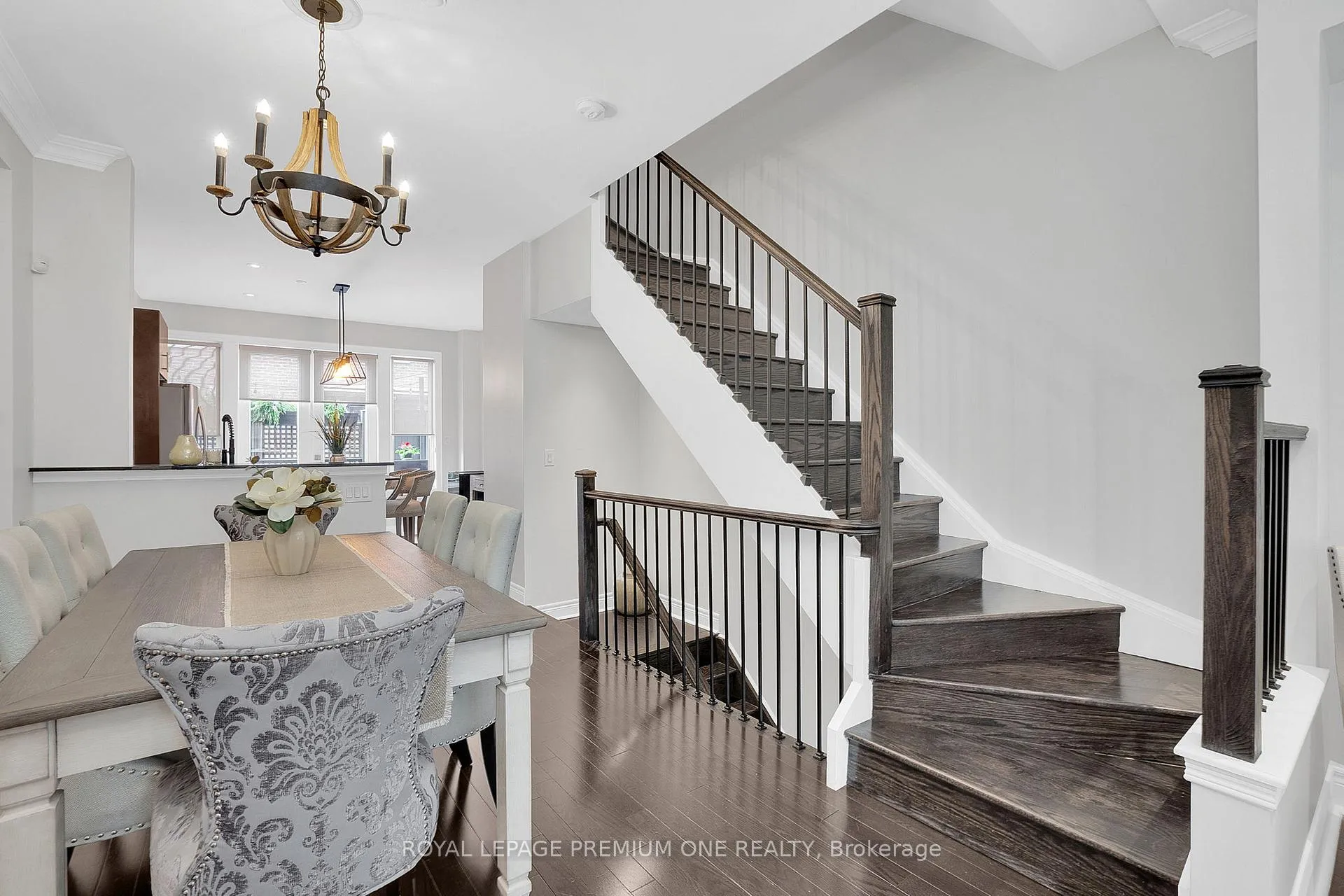 Photo 17 of 29 Nease Lane, Vaughan, West Woodbridge — HOMEH